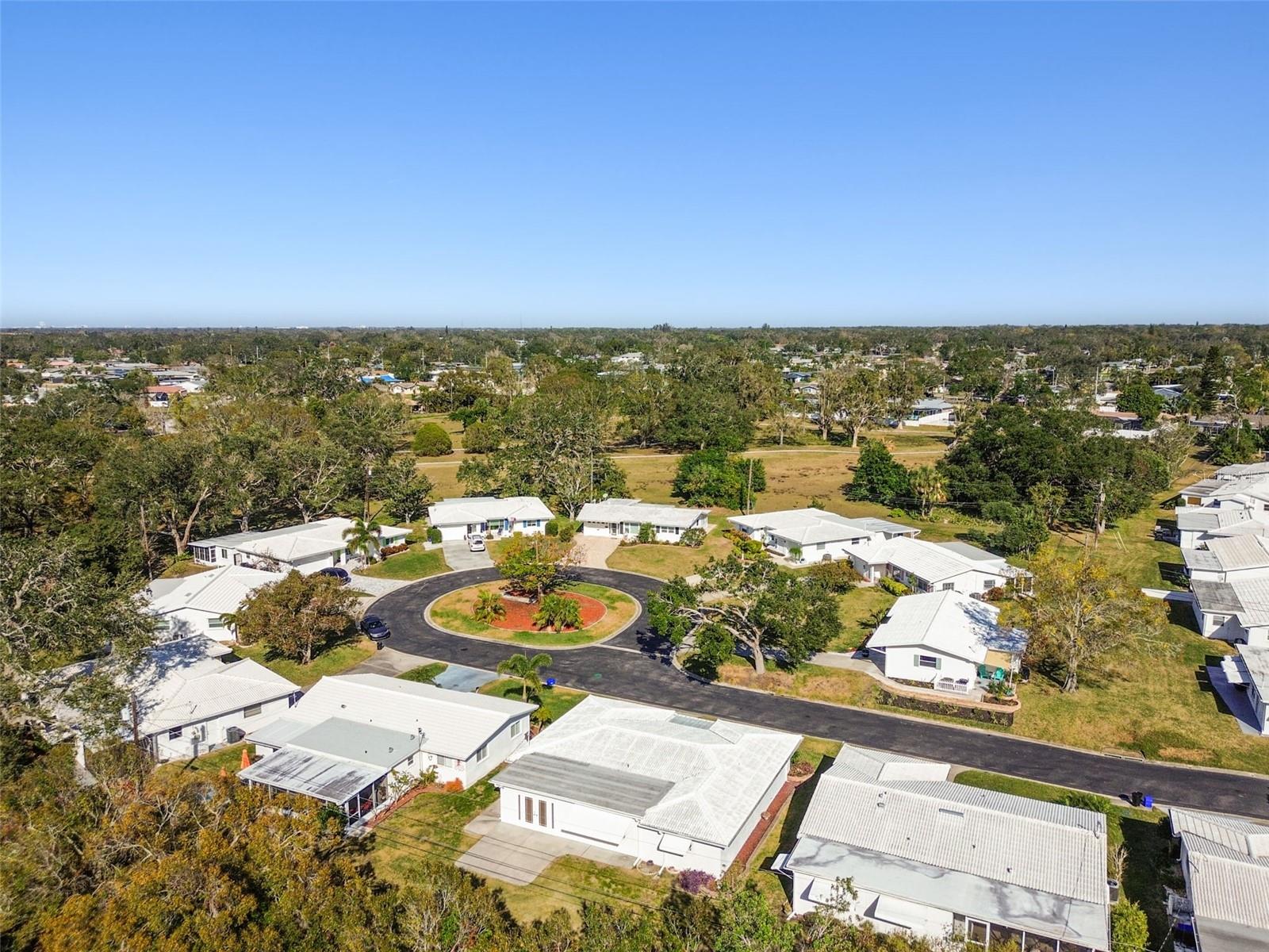 Image 24 of 31 For 9548 141st Street