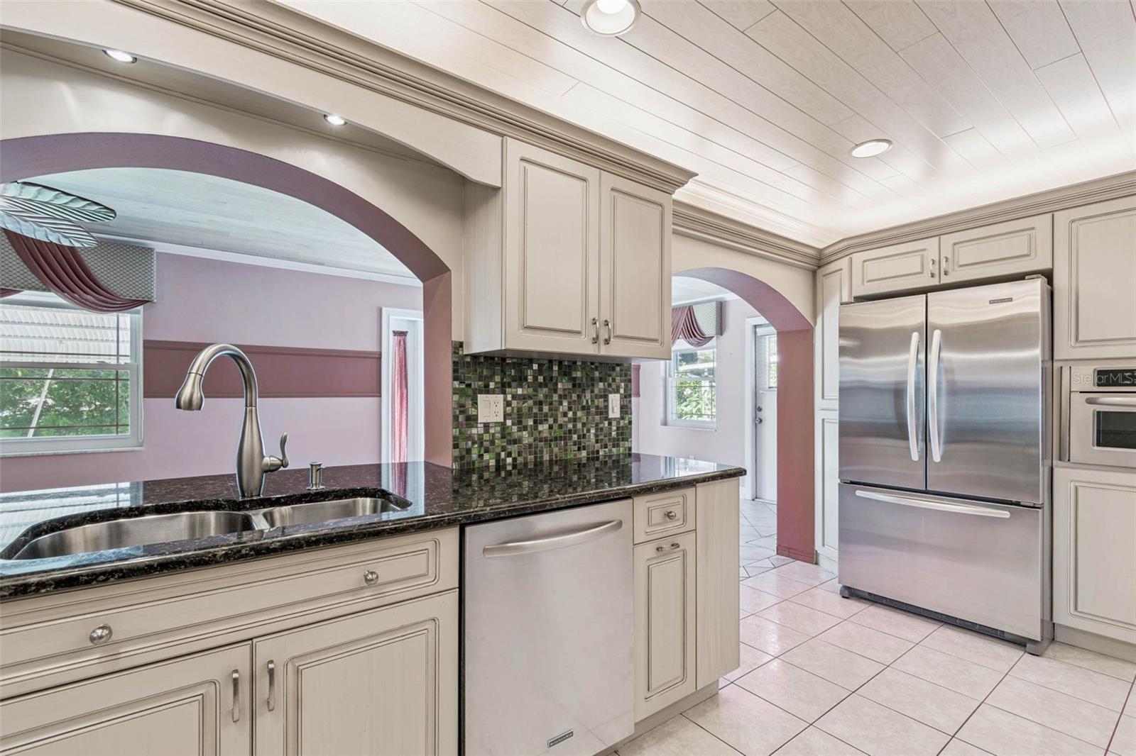 Image 8 of 31 For 9548 141st Street