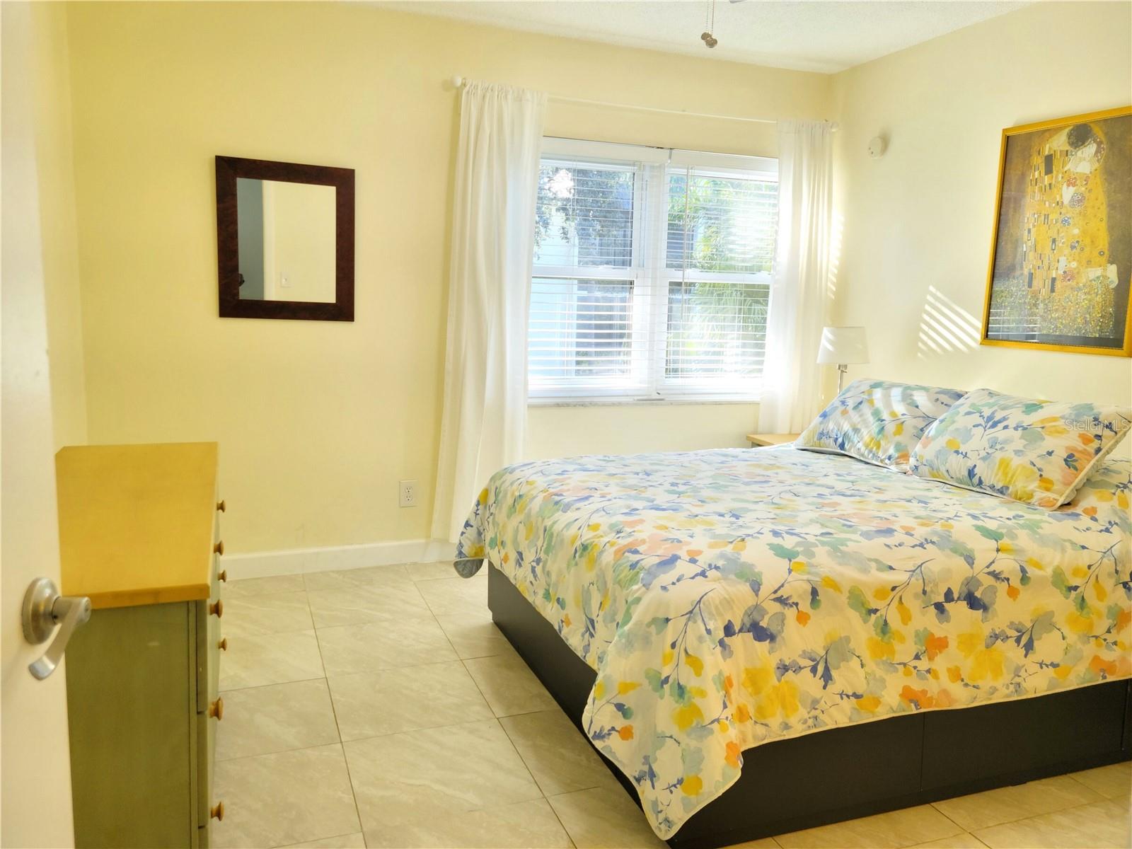 Image 8 of 25 For 14130 Rosemary Lane 3207