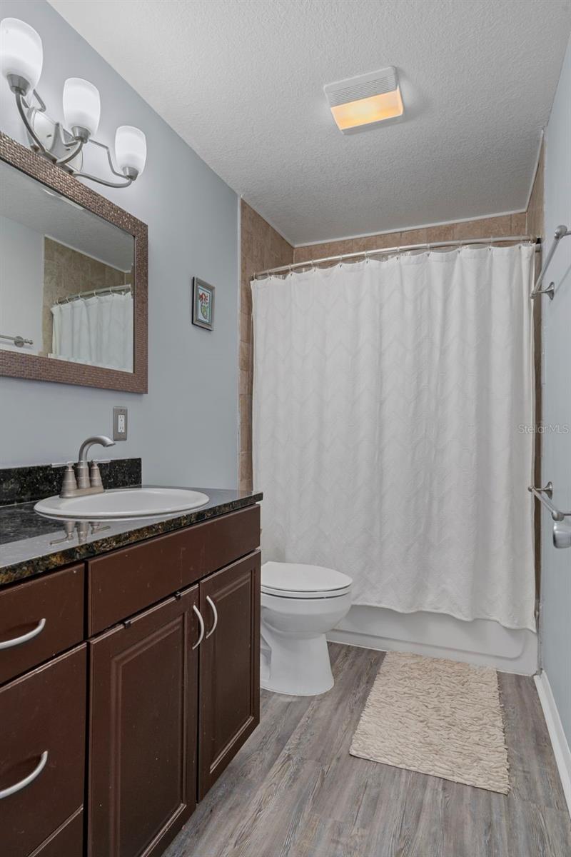 Image 21 of 75 For 5174 Beach Drive Se B