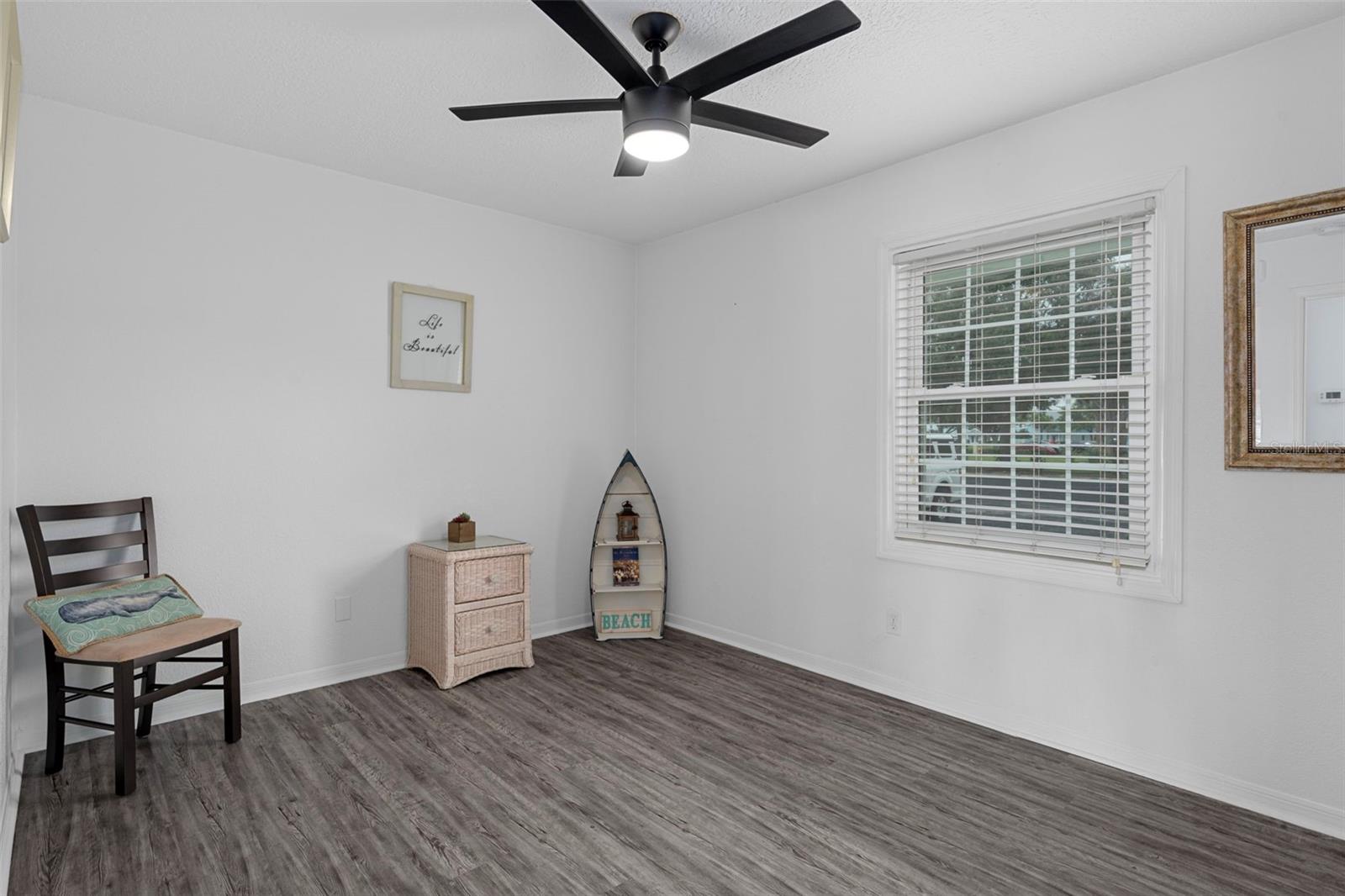 Image 22 of 75 For 5174 Beach Drive Se B