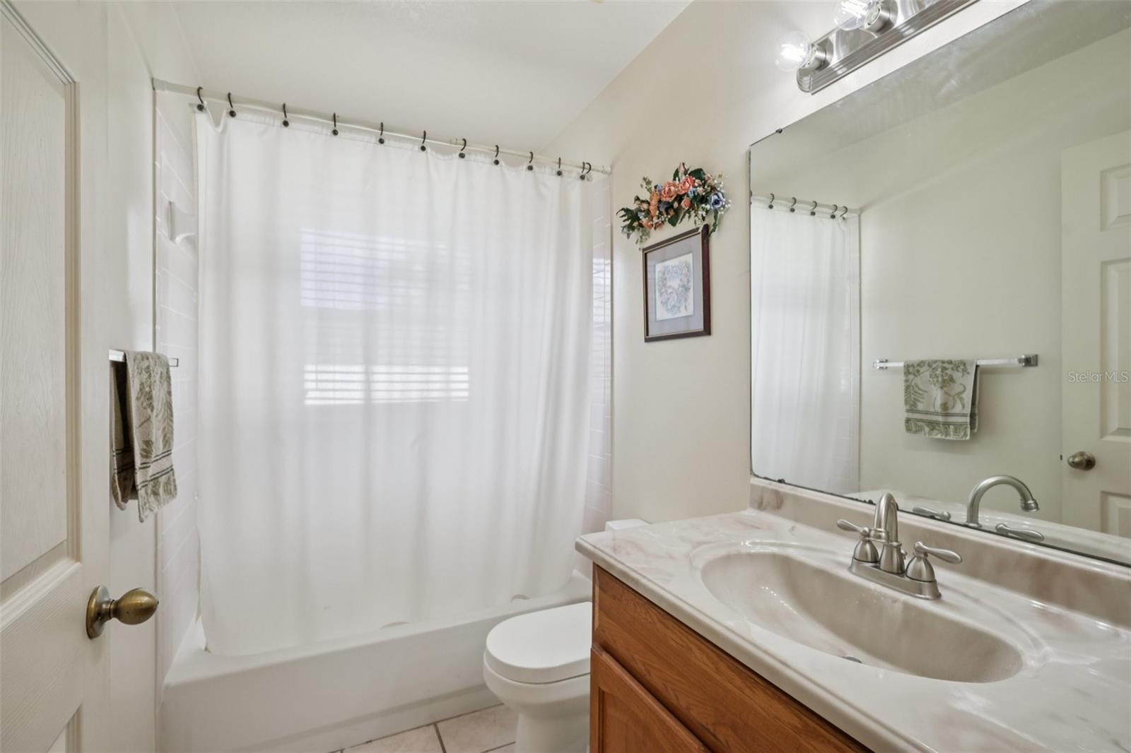 Image 17 of 27 For 3701 Barnhouse Place