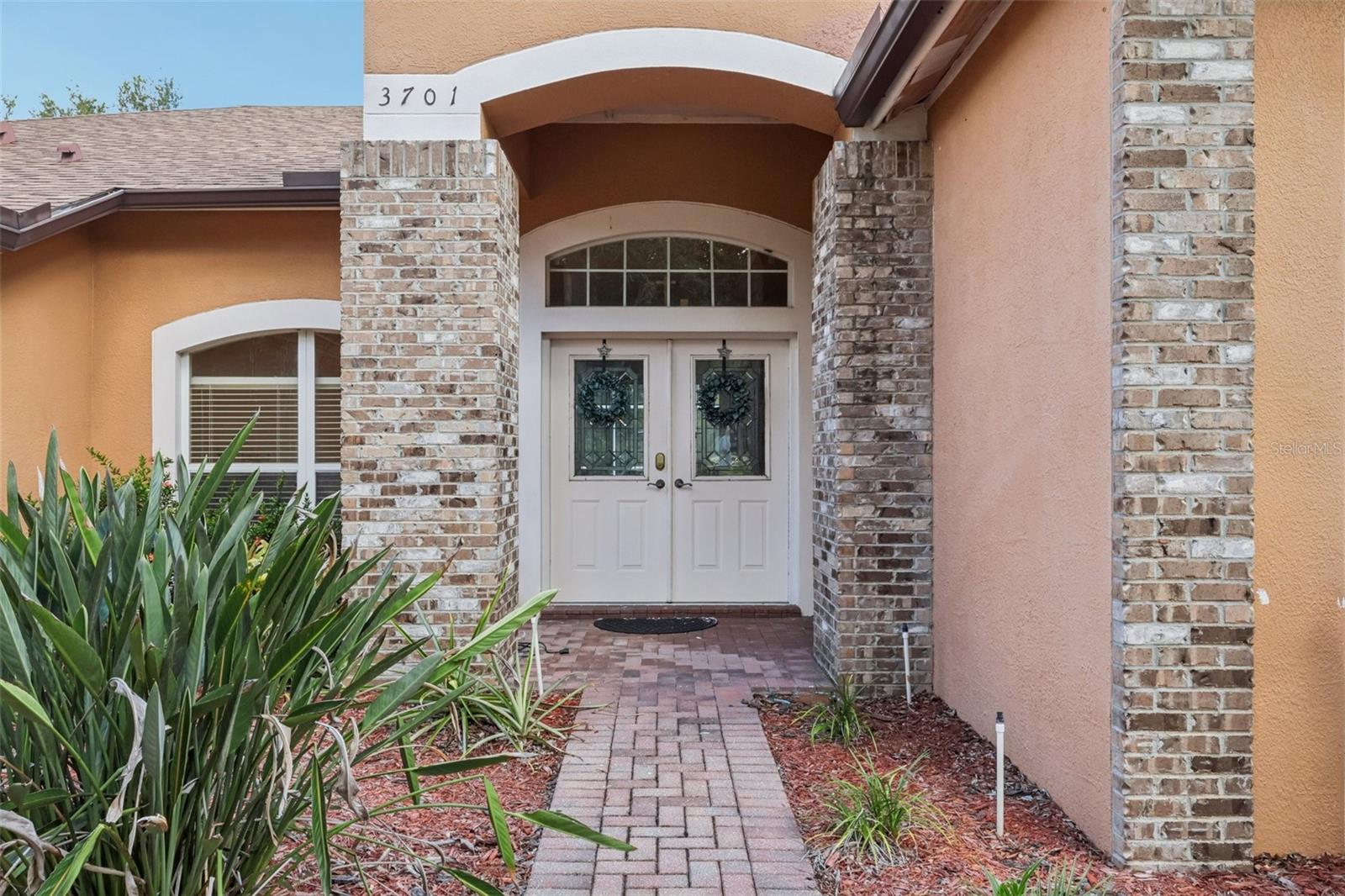 Image 2 of 27 For 3701 Barnhouse Place