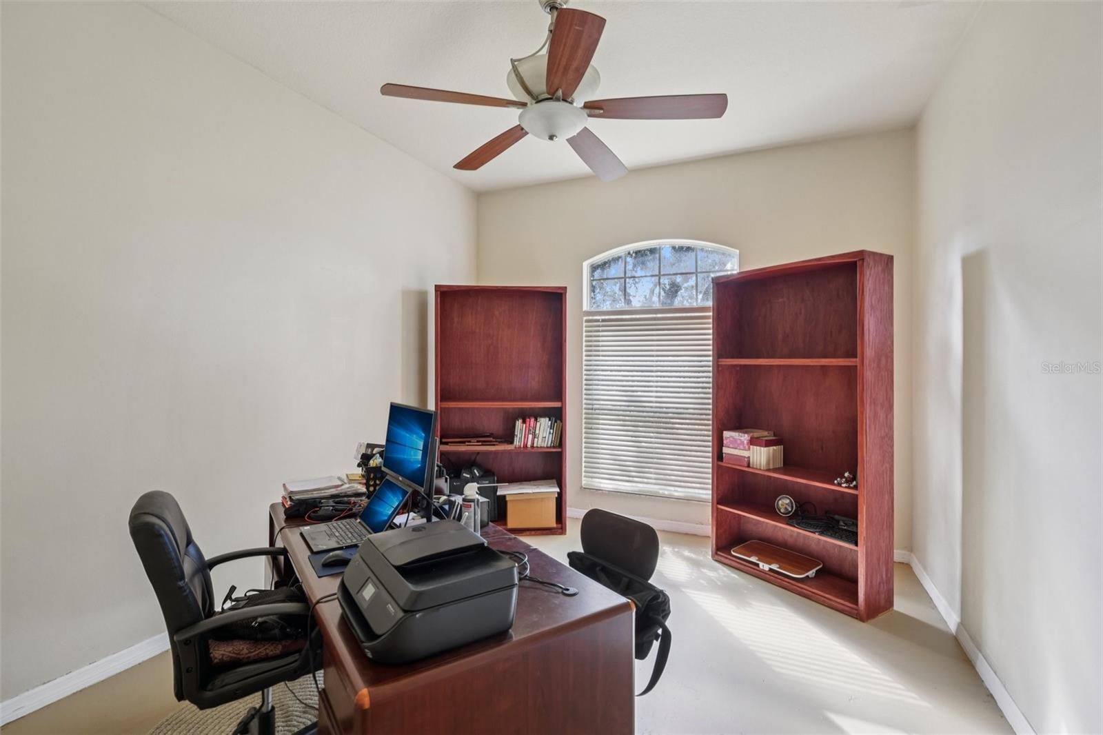 Image 22 of 27 For 3701 Barnhouse Place