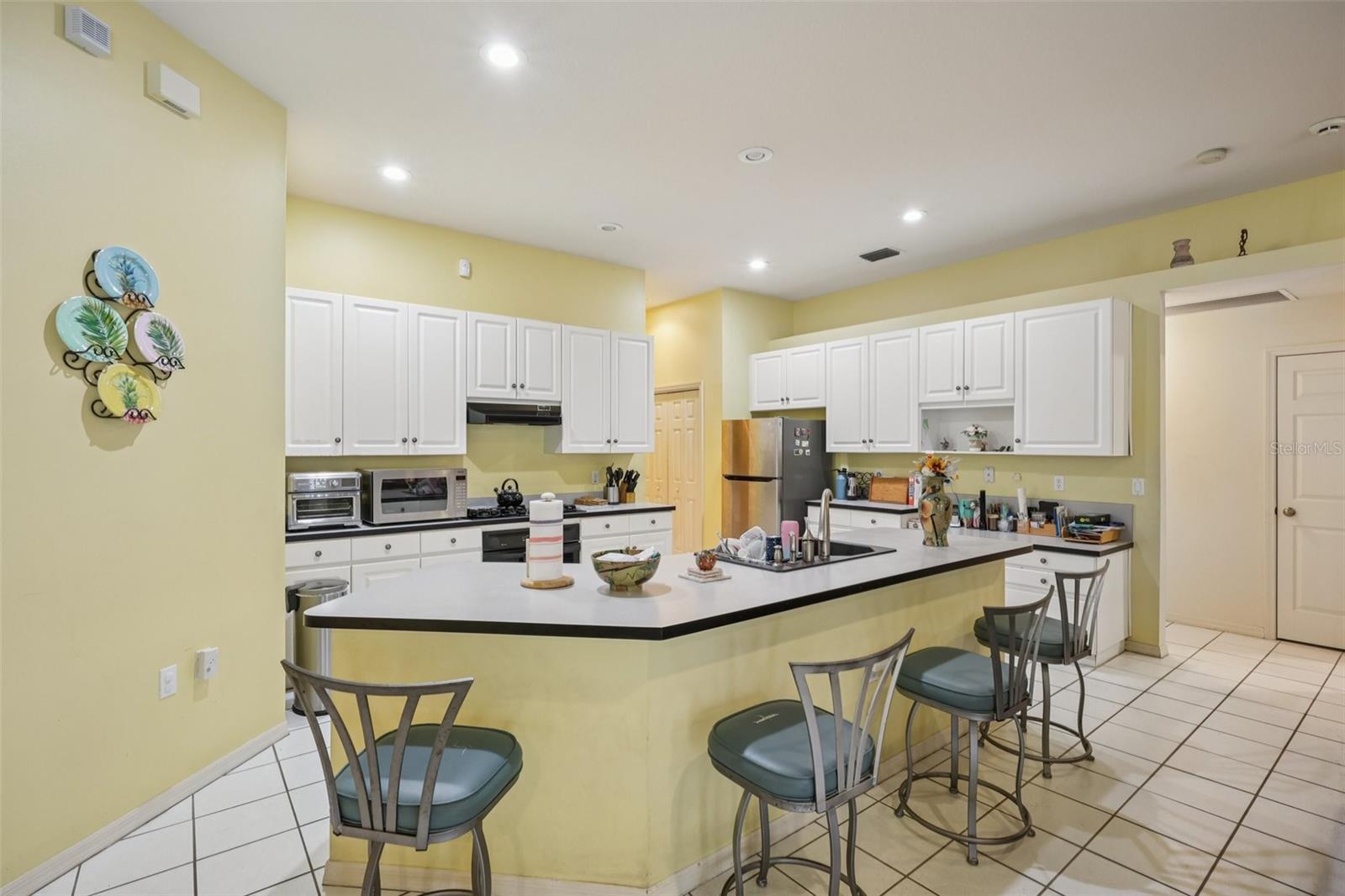 Image 9 of 27 For 3701 Barnhouse Place