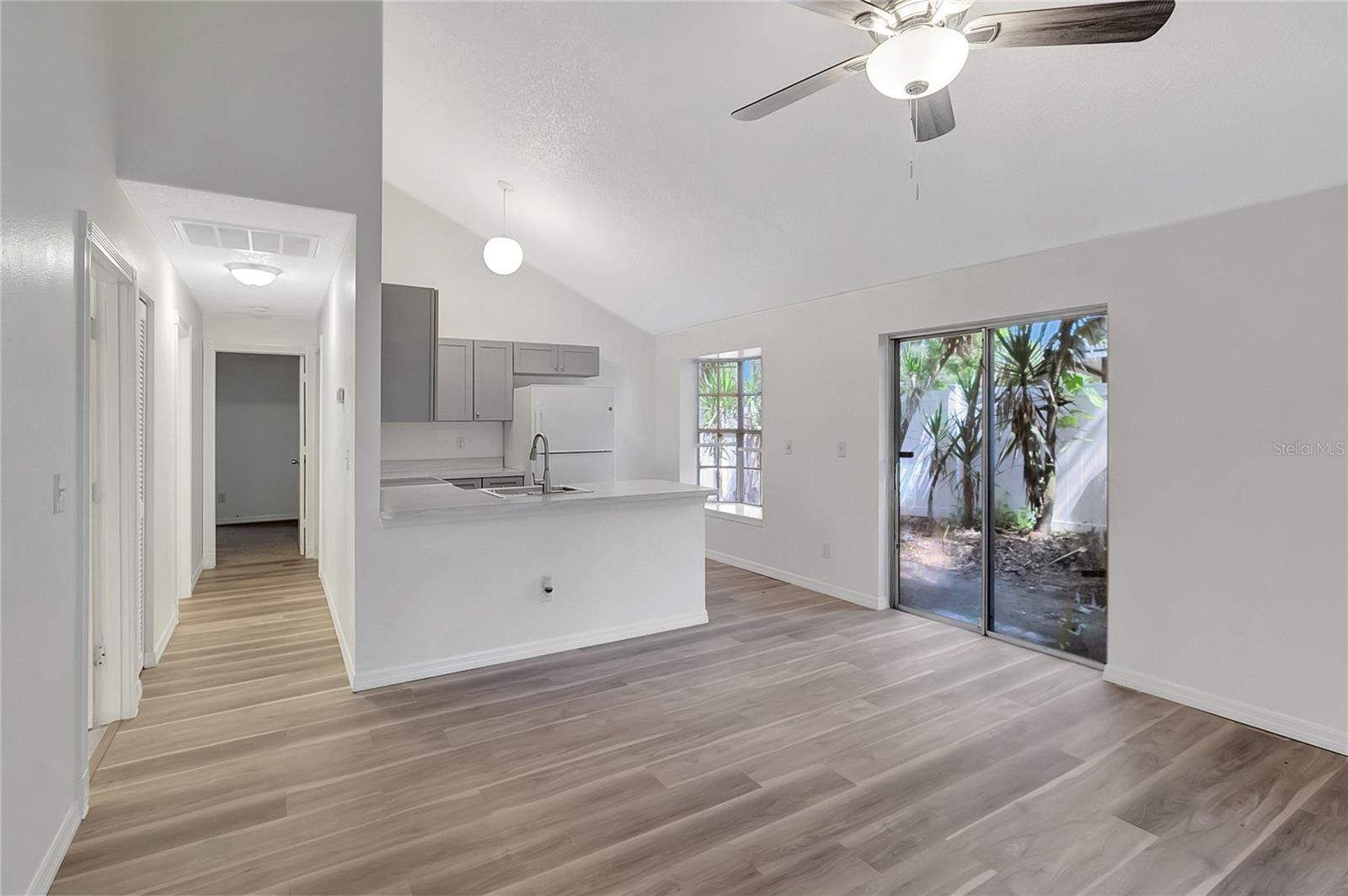 Image 5 of 30 For 3612 Glenmac Court