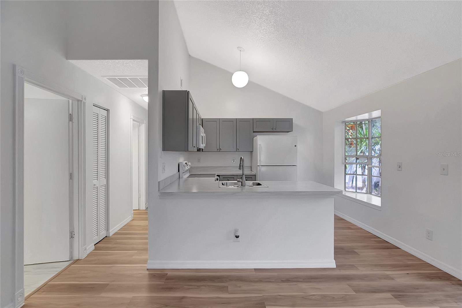 Image 9 of 30 For 3612 Glenmac Court