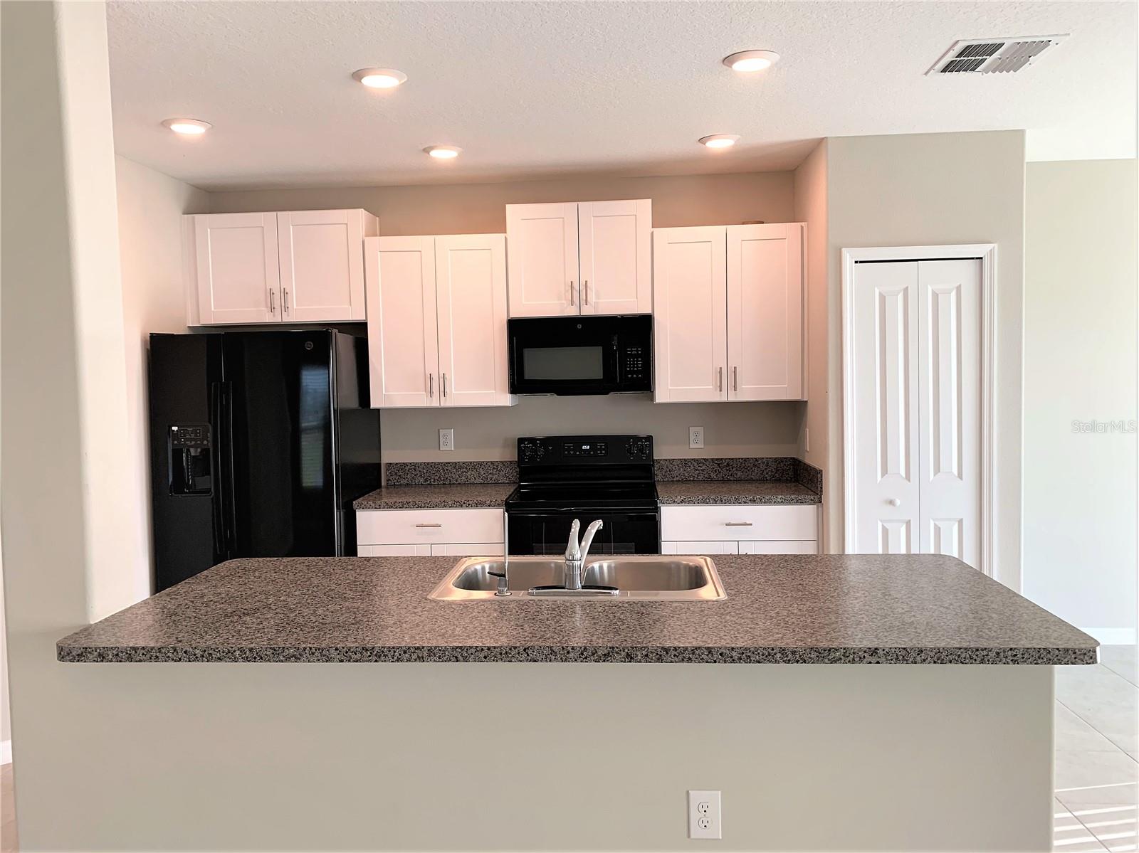 Image 8 of 40 For 4412 Summer Savory Street