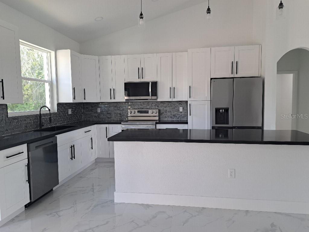 Image 5 of 10 For 3476 Hwy 484