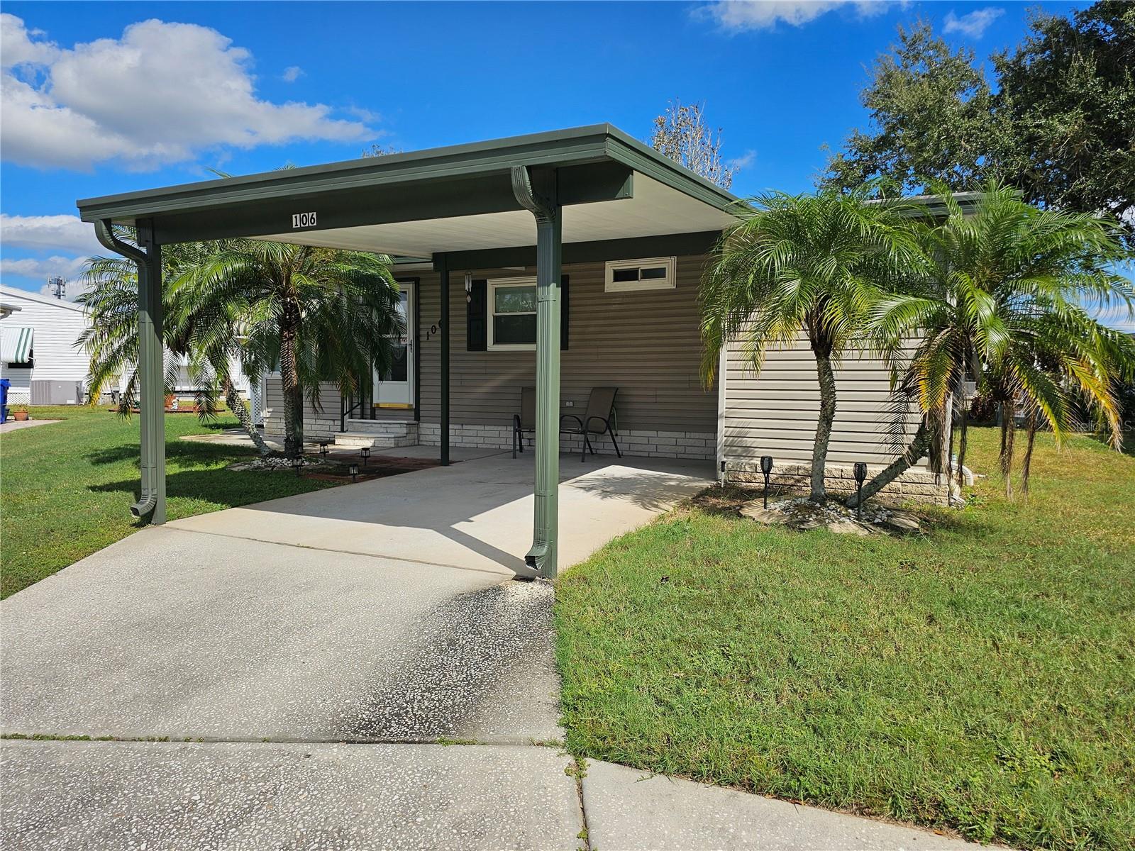 Image 2 of 34 For 106 Dolphin Drive E