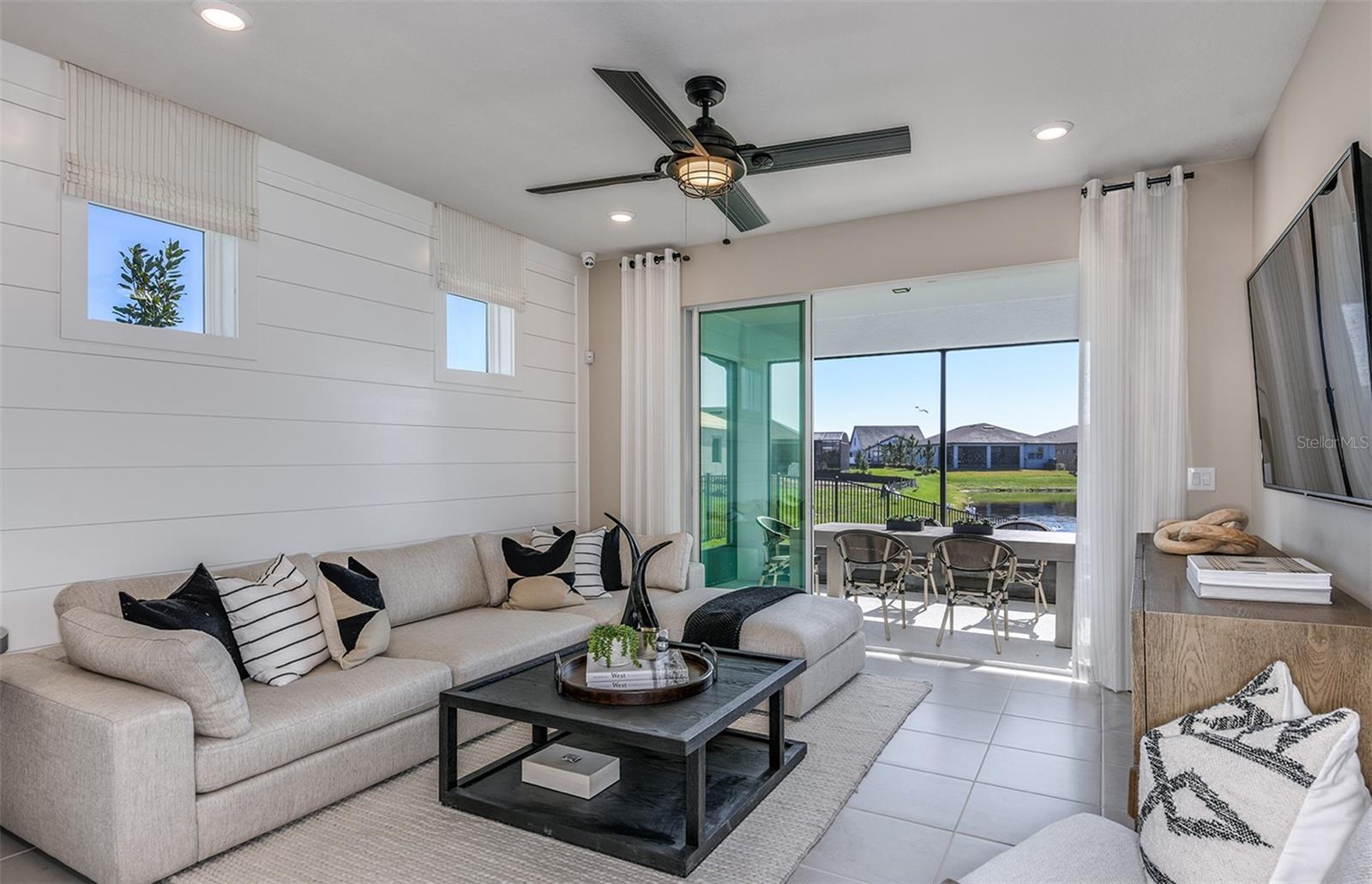 Image 6 of 26 For 13772 Rocky Pine Place