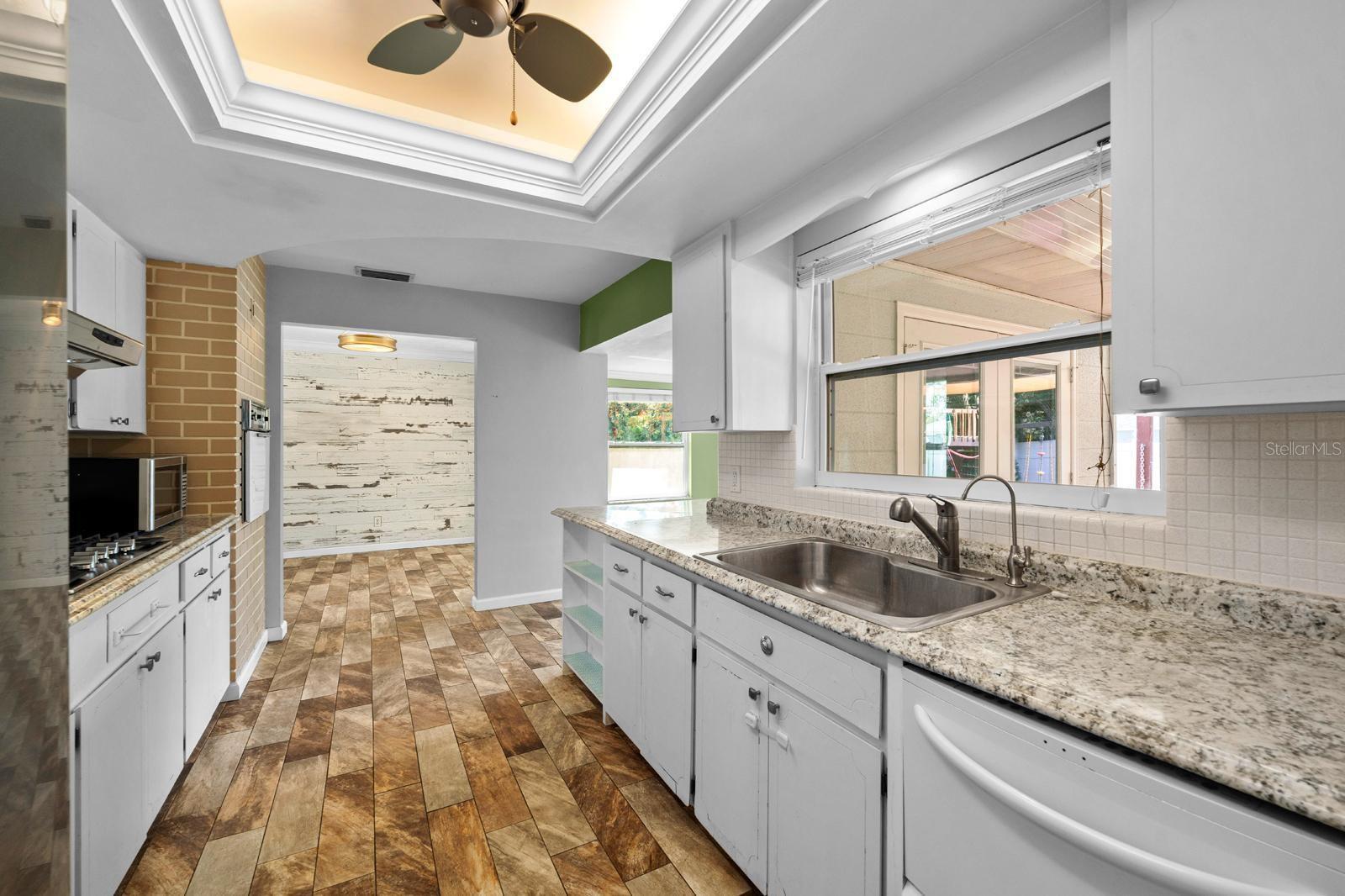 Image 15 of 29 For 5576 Williamsdale Court