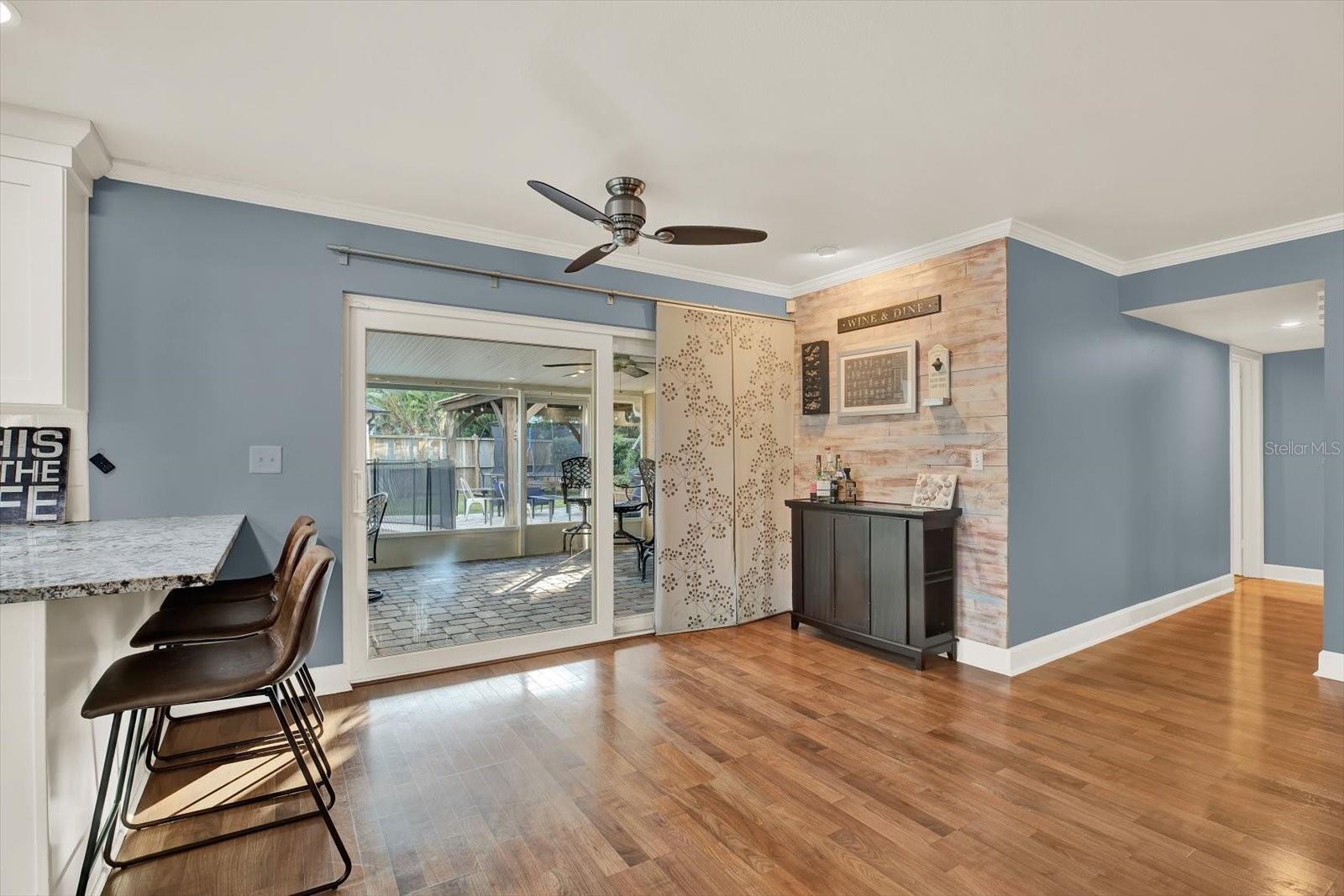 Listing photo id 12 for 11724 Phoenix Circle