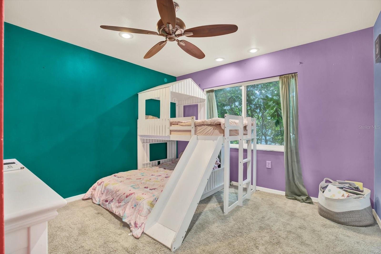 Listing photo id 29 for 11724 Phoenix Circle