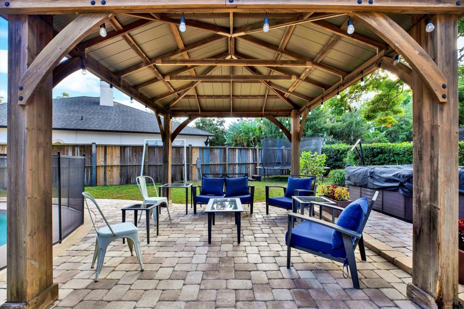 Listing photo id 39 for 11724 Phoenix Circle