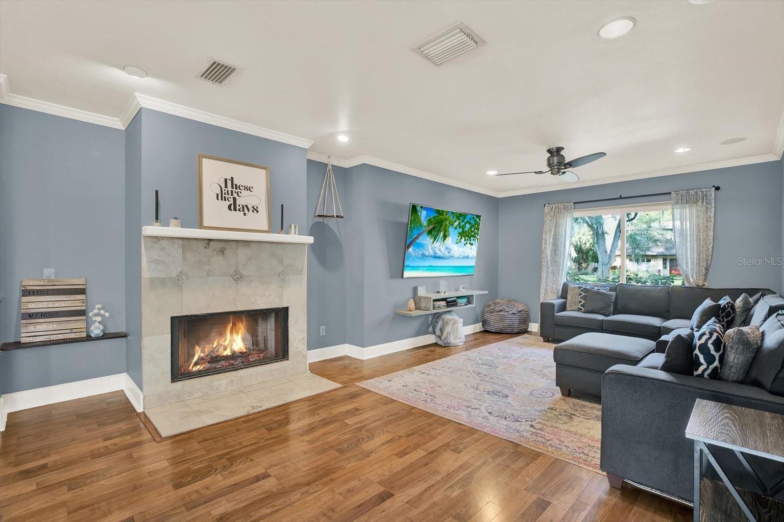 Listing photo id 7 for 11724 Phoenix Circle