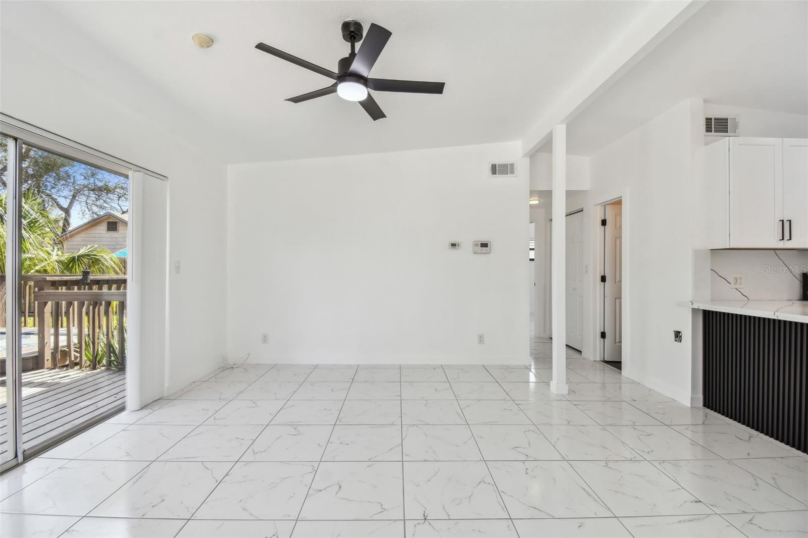 Image 5 of 40 For 1600 Delaware Avenue Ne