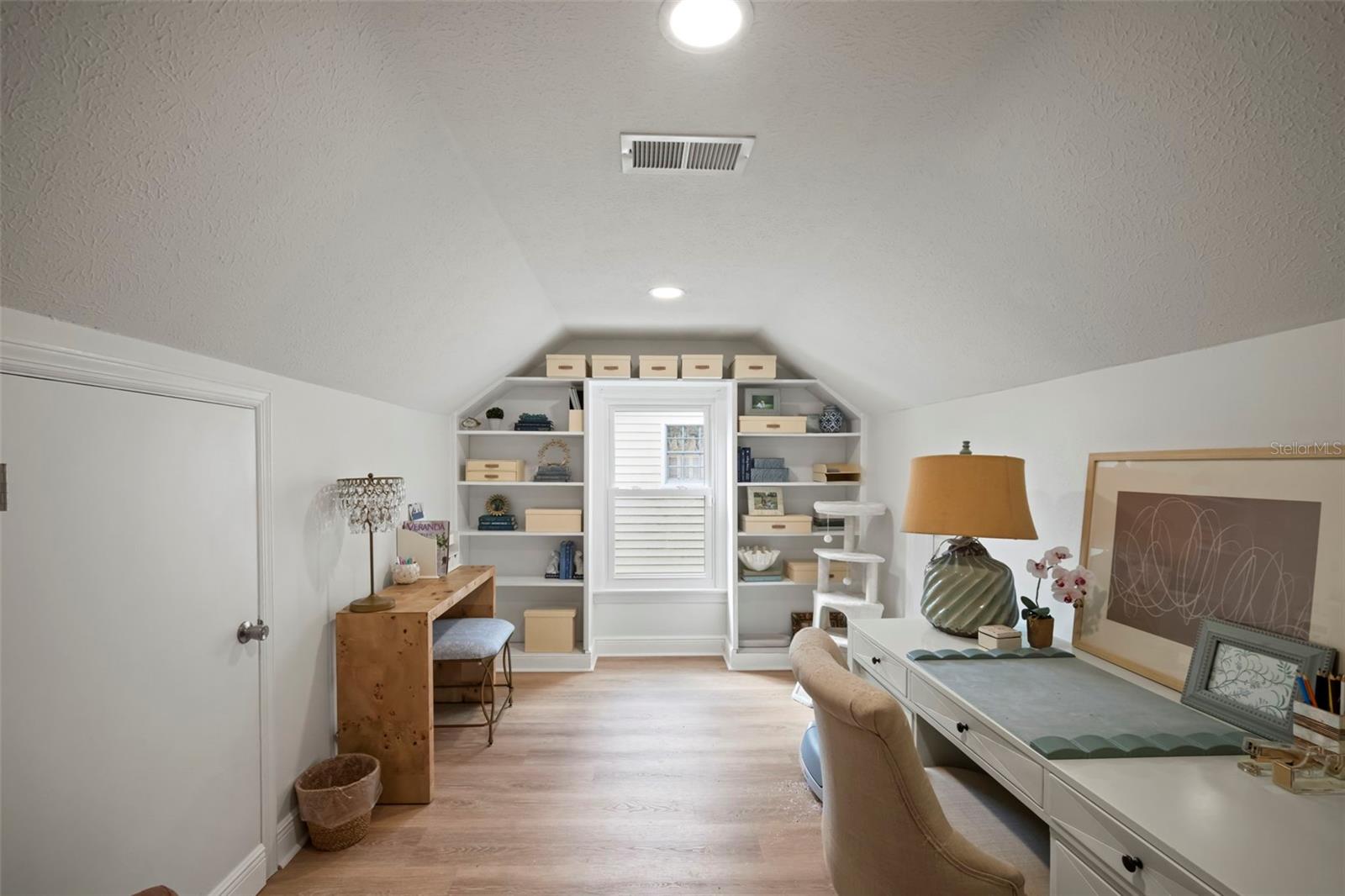 Image 28 of 45 For 2802 Linthicum Place