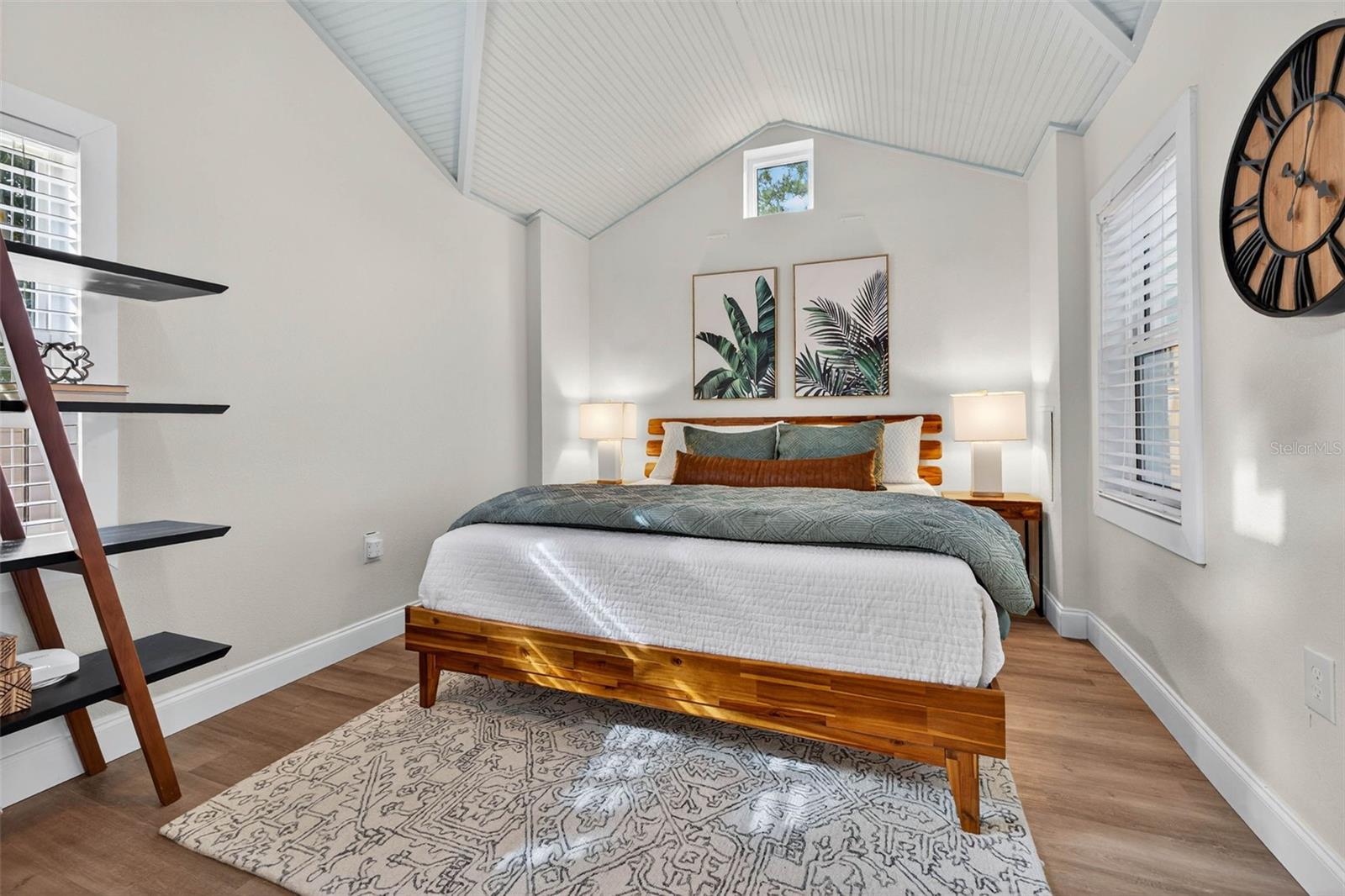 Image 30 of 48 For 533 34th Avenue Ne