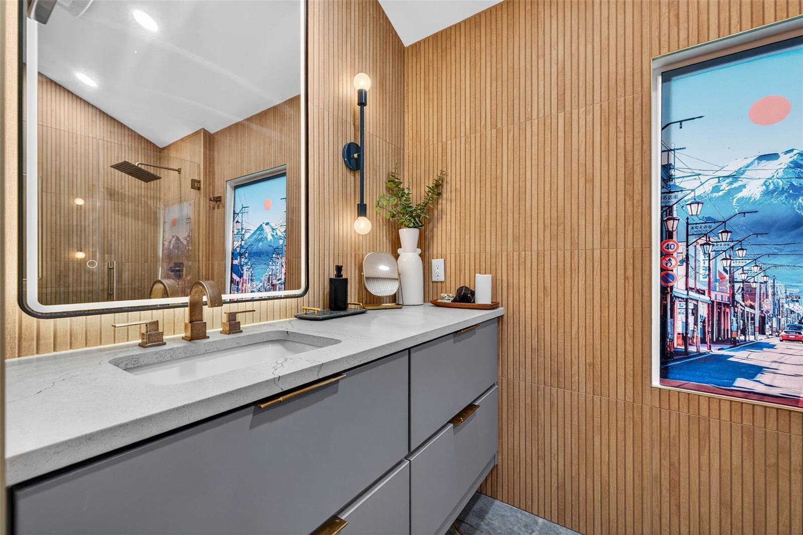 Image 31 of 48 For 533 34th Avenue Ne