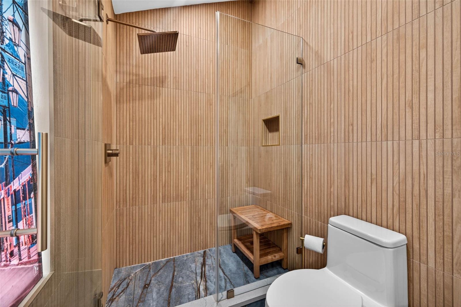 Image 32 of 48 For 533 34th Avenue Ne