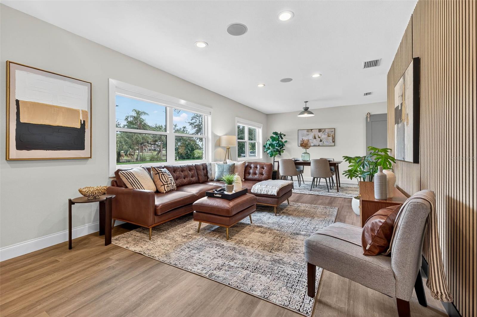 Image 8 of 48 For 533 34th Avenue Ne