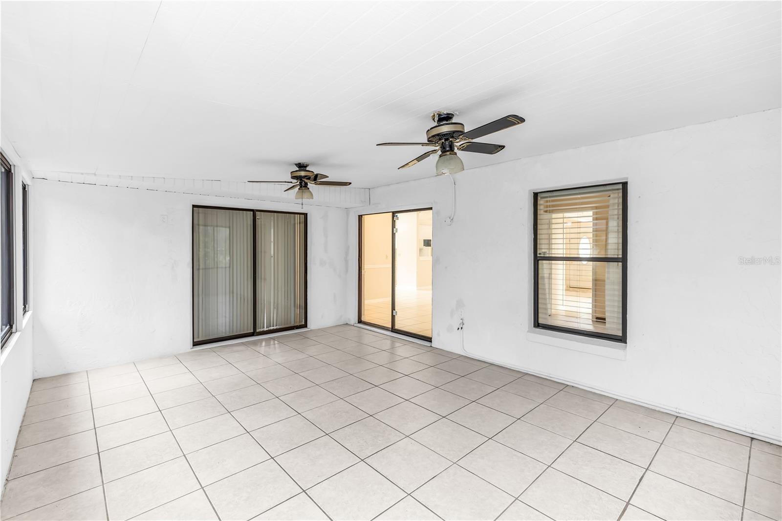 Image 15 of 33 For 1961 Paragon Street