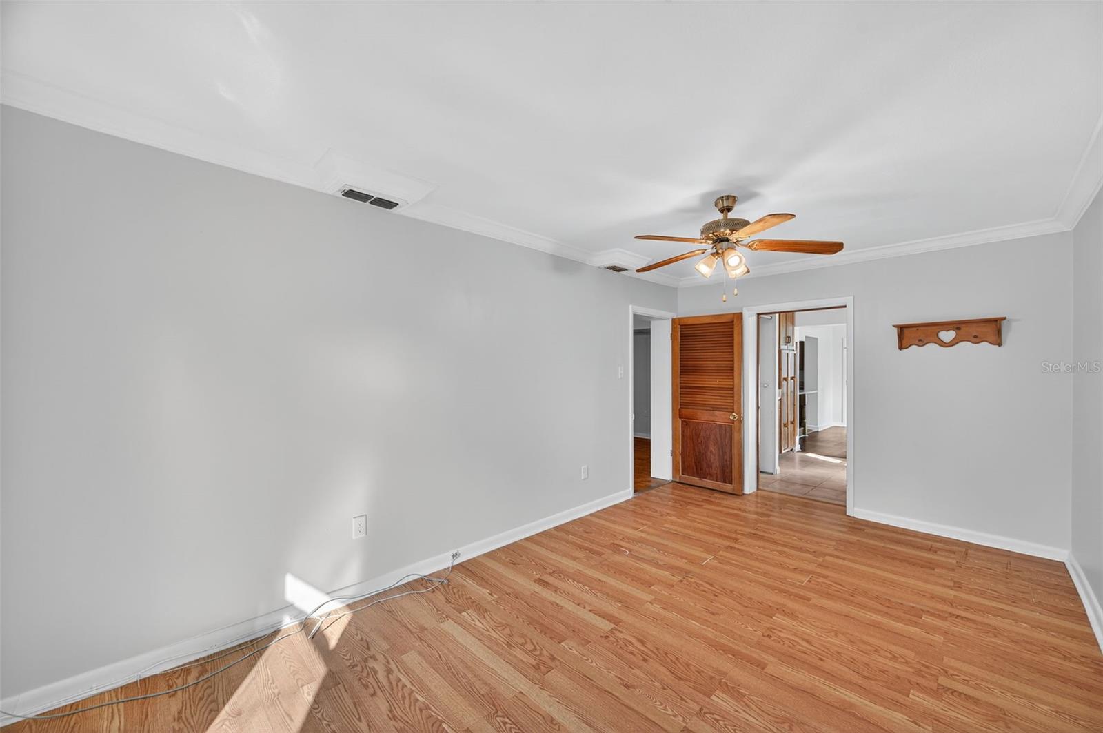 Image 30 of 63 For 1271 Bermuda Street