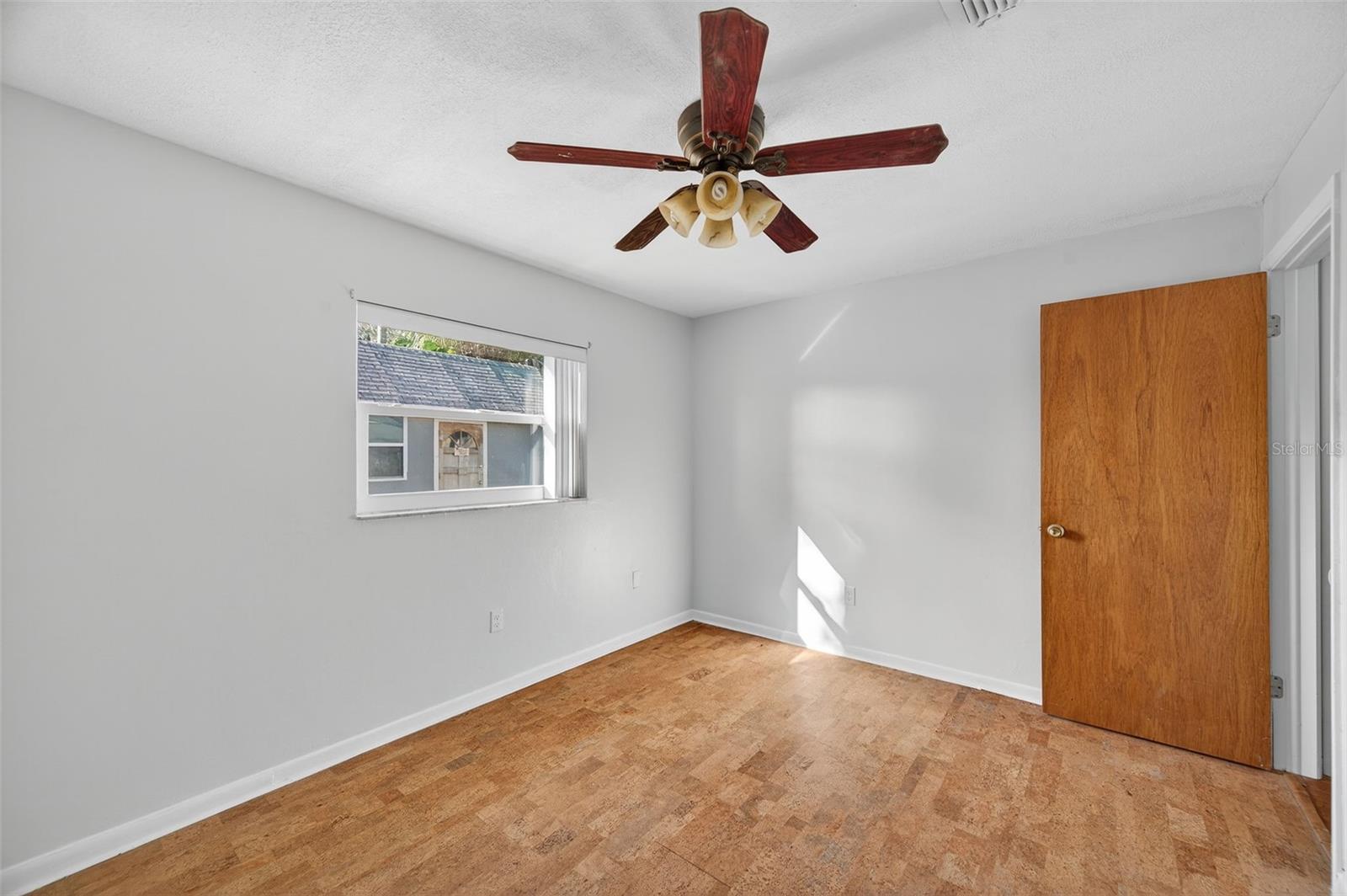 Image 36 of 63 For 1271 Bermuda Street