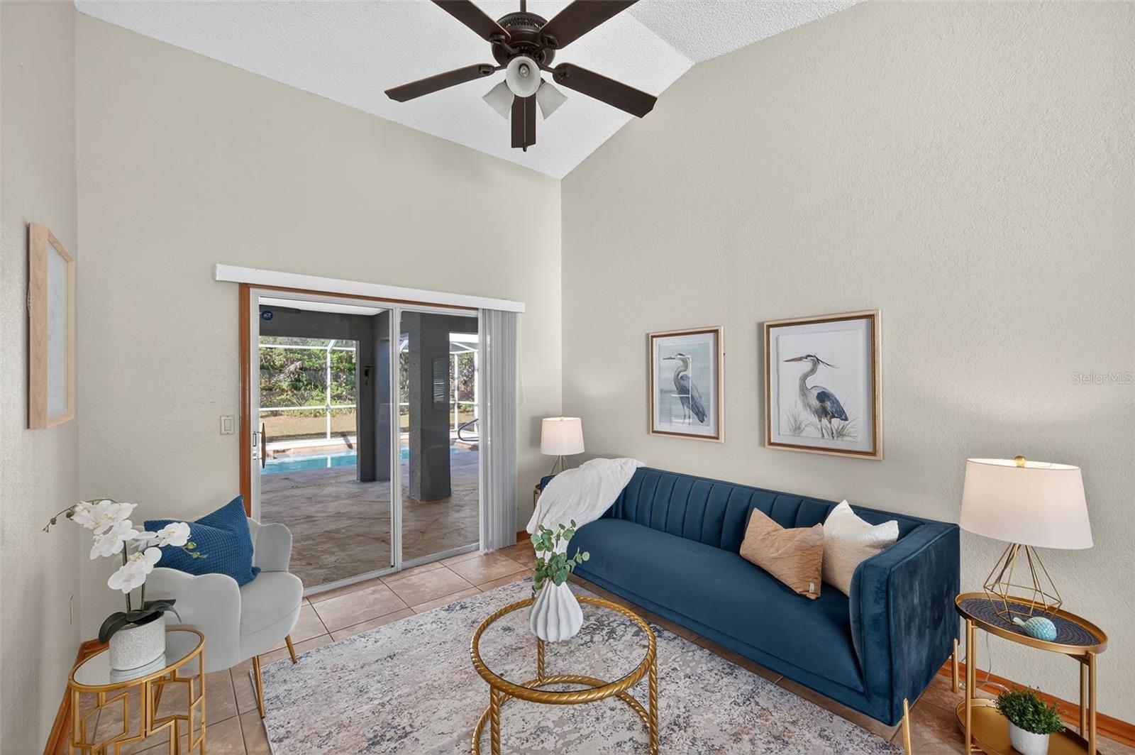 Image 16 of 66 For 10051 Sleepy Willow Court