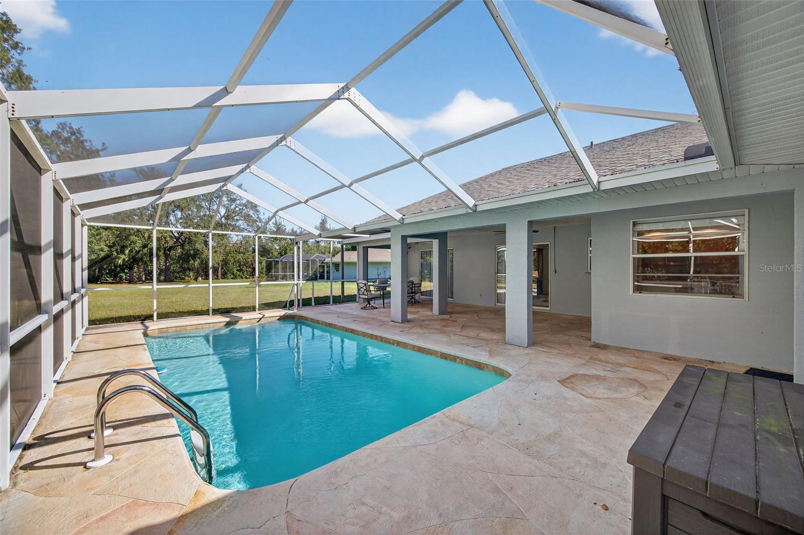 Image 30 of 66 For 10051 Sleepy Willow Court