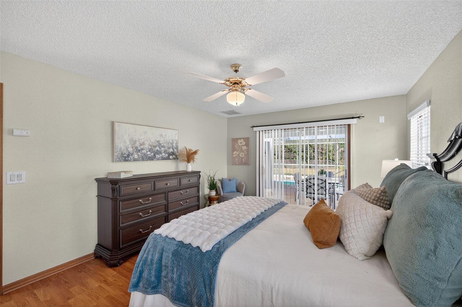 Image 41 of 66 For 10051 Sleepy Willow Court