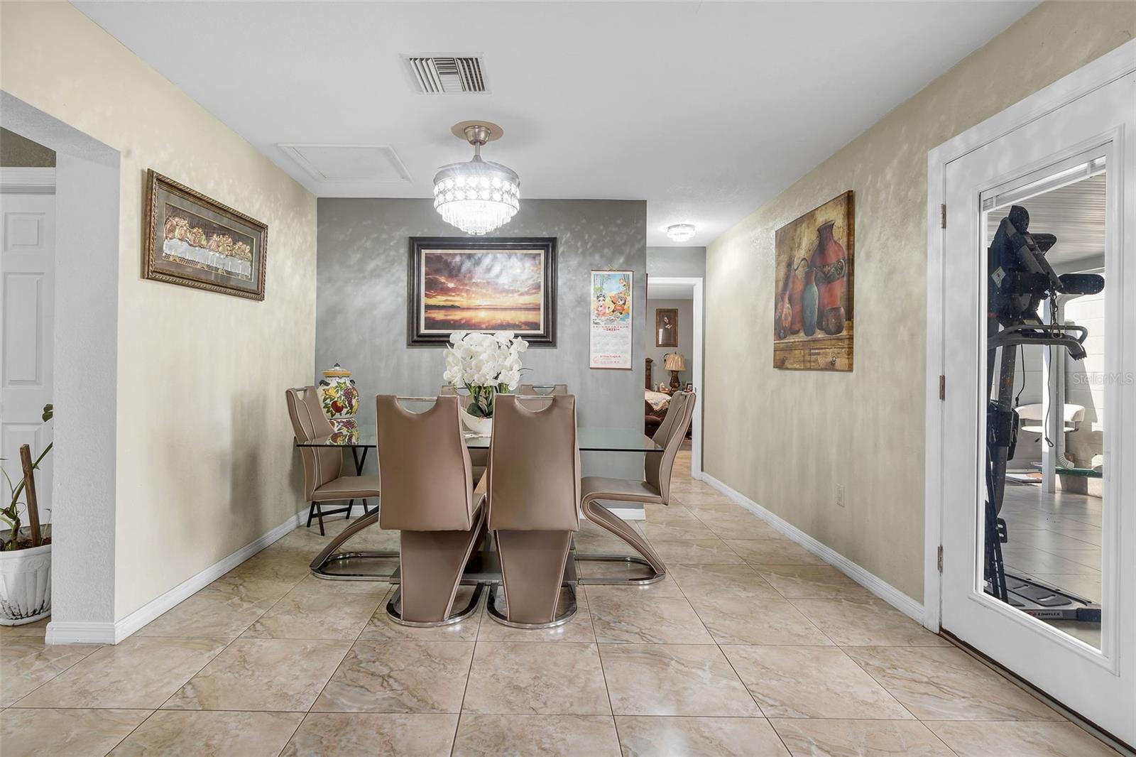 Image 10 of 42 For 3125 Henry Avenue