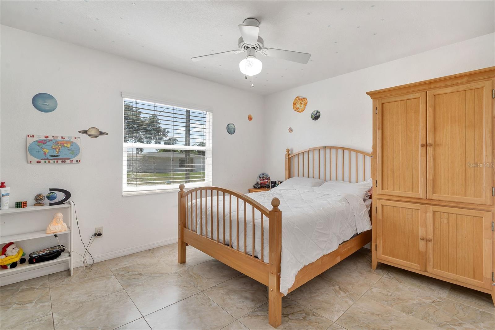 Image 22 of 42 For 3125 Henry Avenue