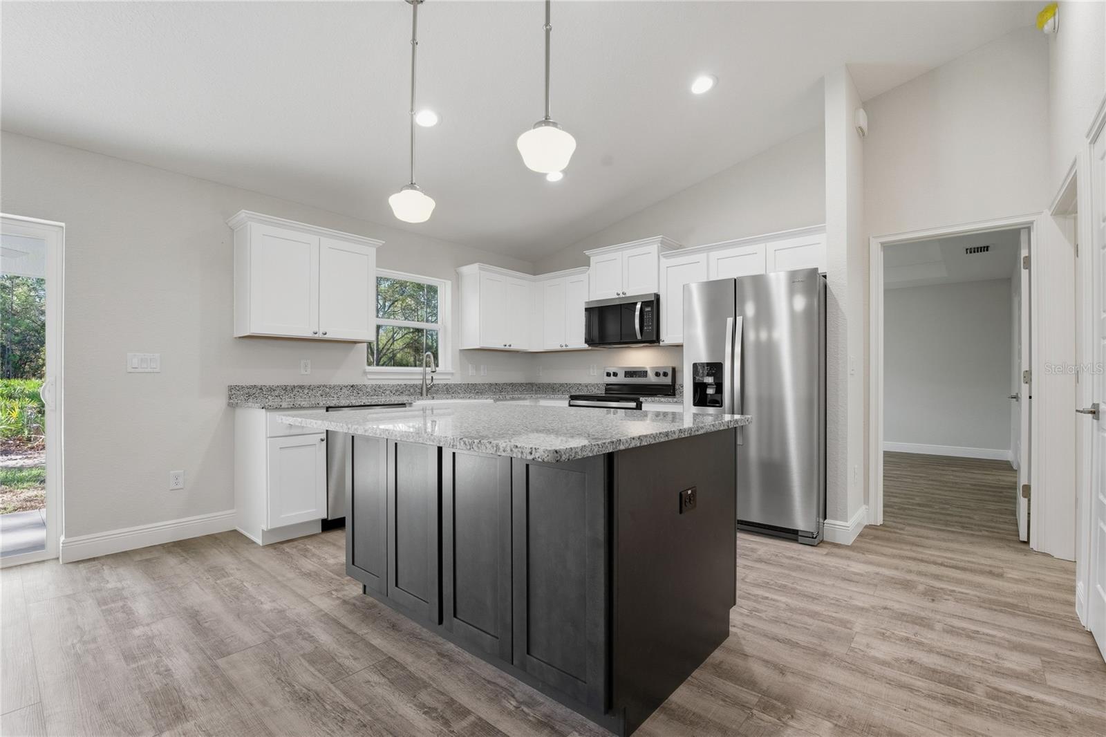 Image 18 of 47 For 11240 Dragonhead Drive