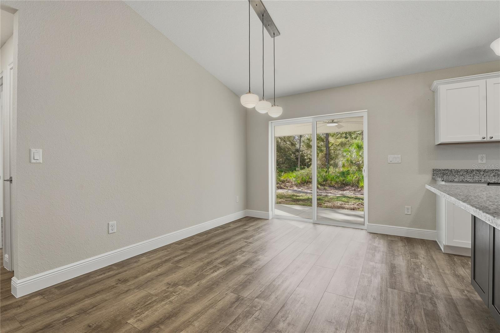 Image 21 of 47 For 11240 Dragonhead Drive