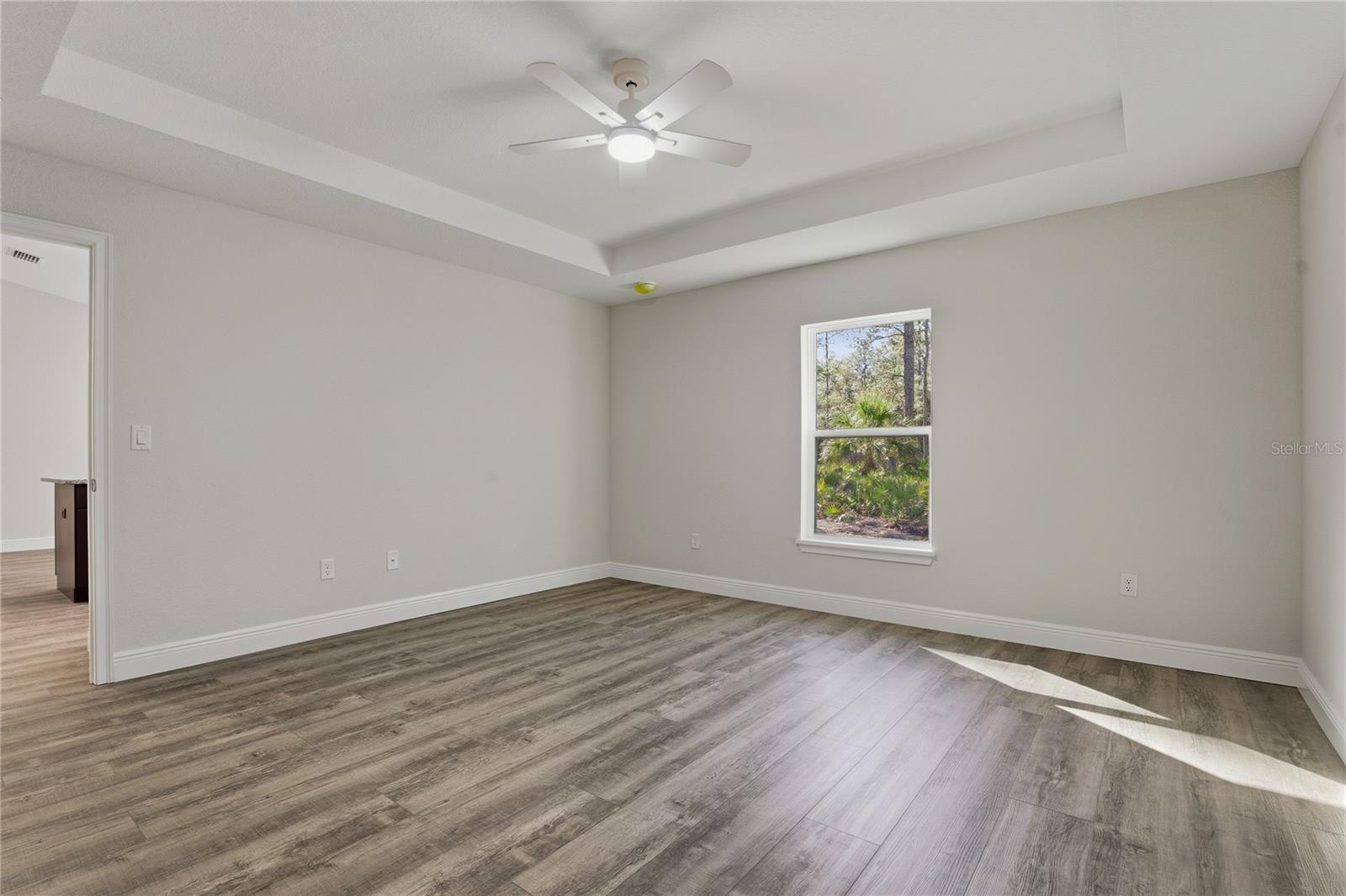 Image 22 of 47 For 11240 Dragonhead Drive