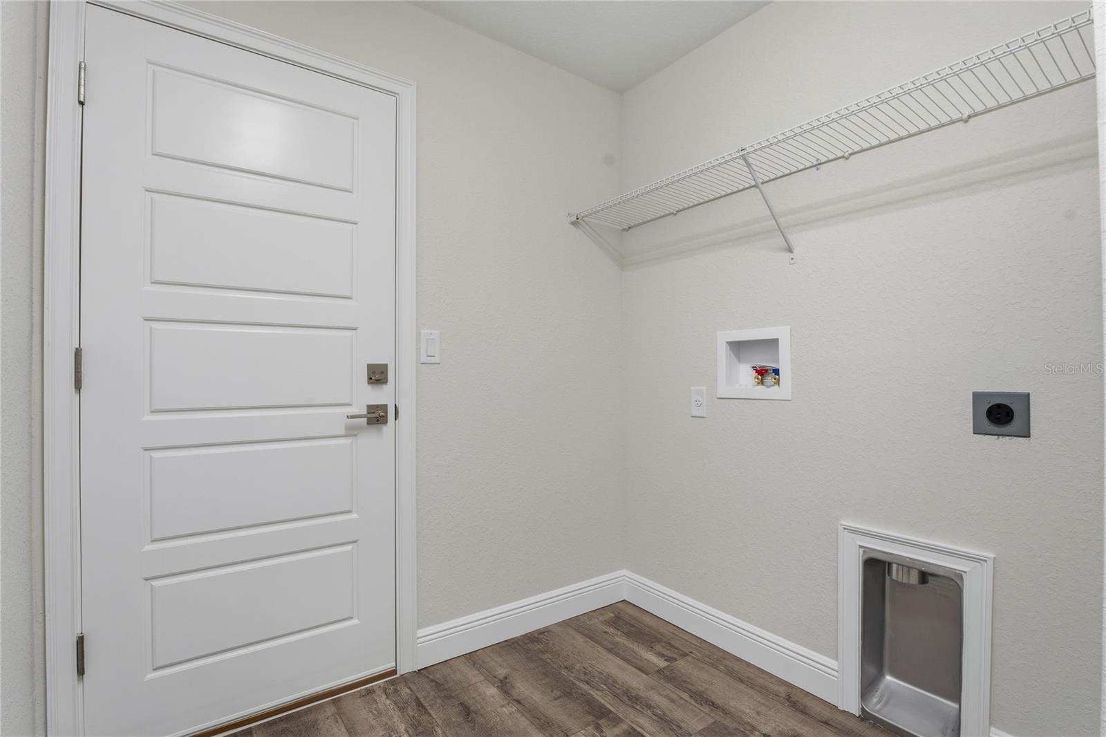 Image 30 of 47 For 11240 Dragonhead Drive