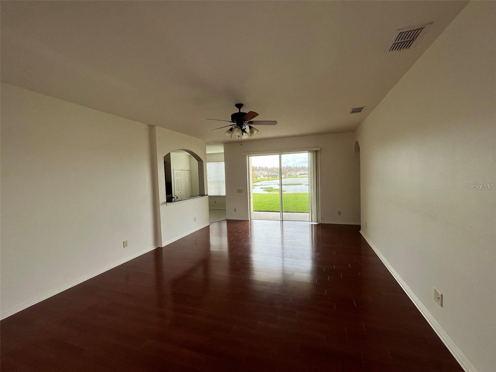 Image 13 of 36 For 10757 Pictorial Park Drive