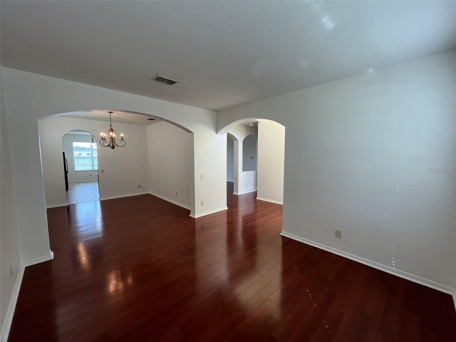 Image 6 of 36 For 10757 Pictorial Park Drive