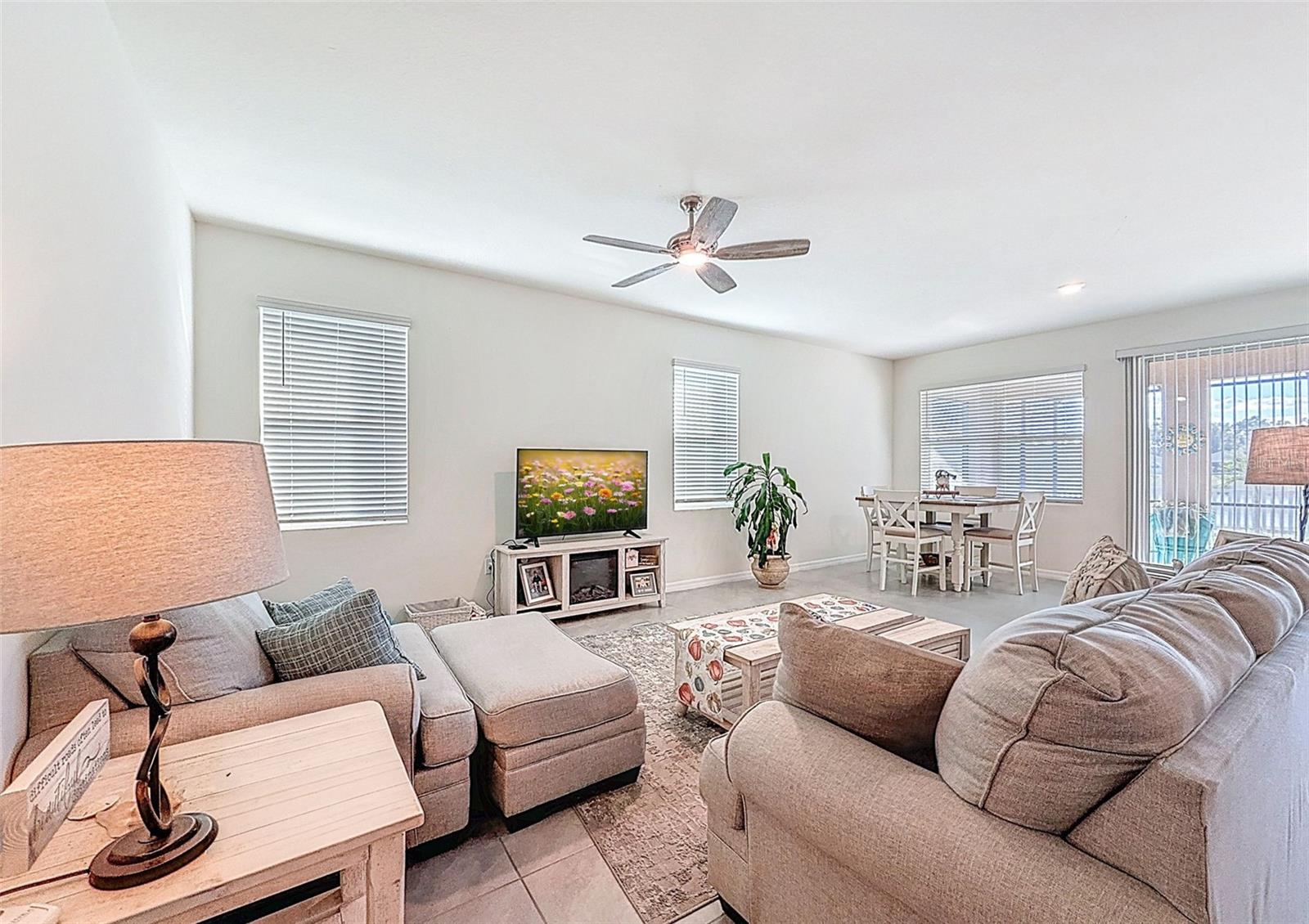 Image 4 of 57 For 8349 Wheat Stone Drive