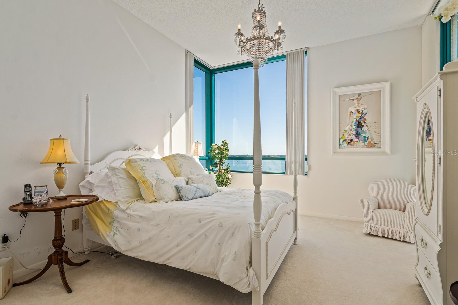 Image 39 of 94 For 1560 Gulf Boulevard 1507