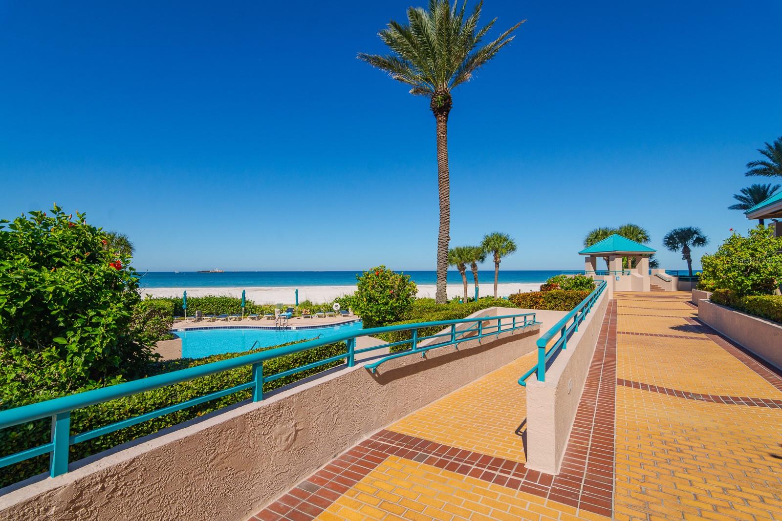 Image 55 of 94 For 1560 Gulf Boulevard 1507