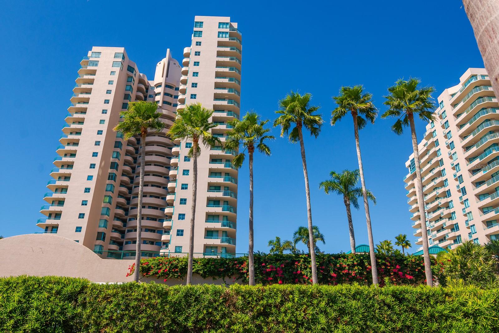 Image 80 of 94 For 1560 Gulf Boulevard 1507