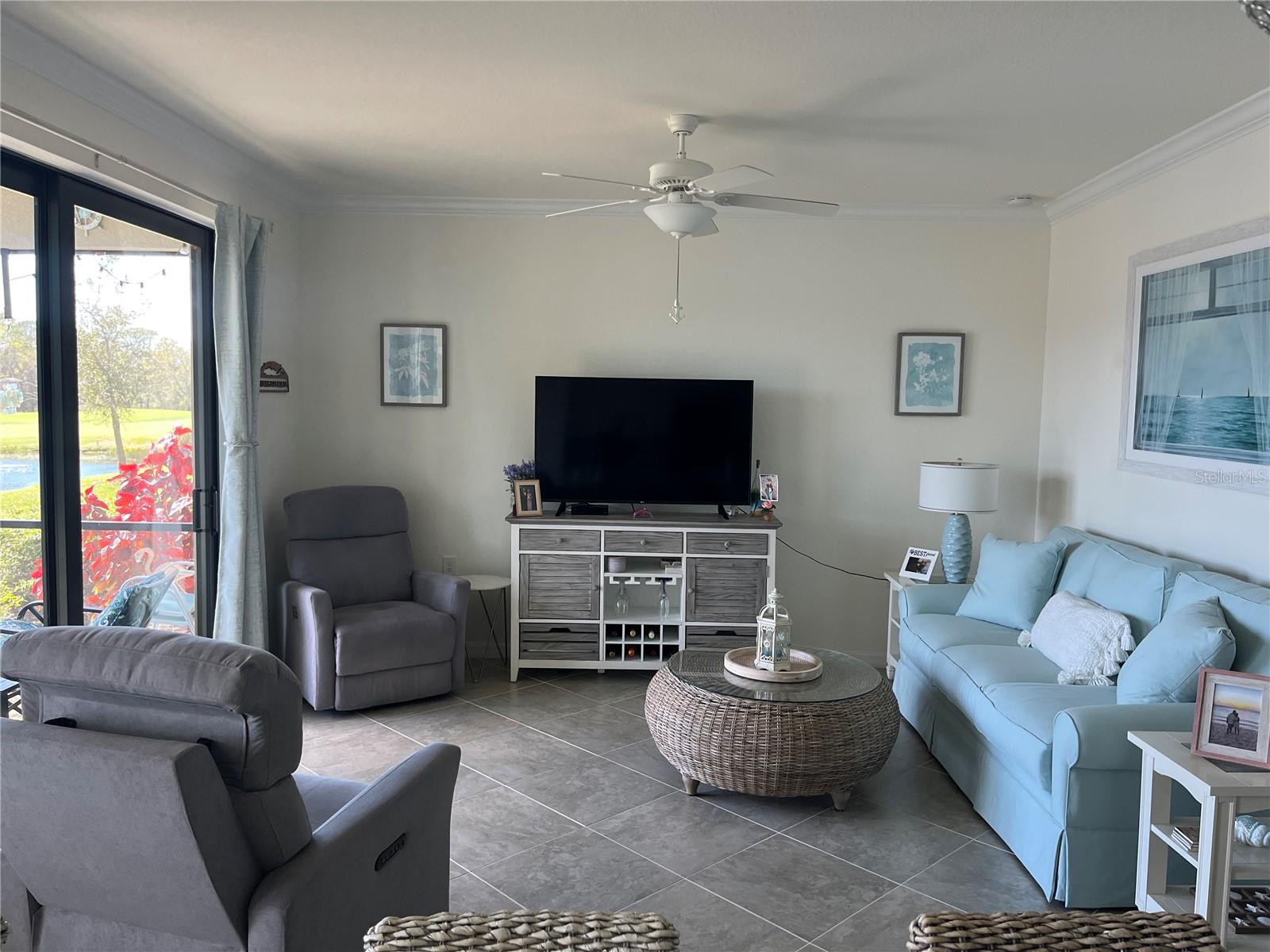 Image 11 of 42 For 17520 Gawthrop Drive 106