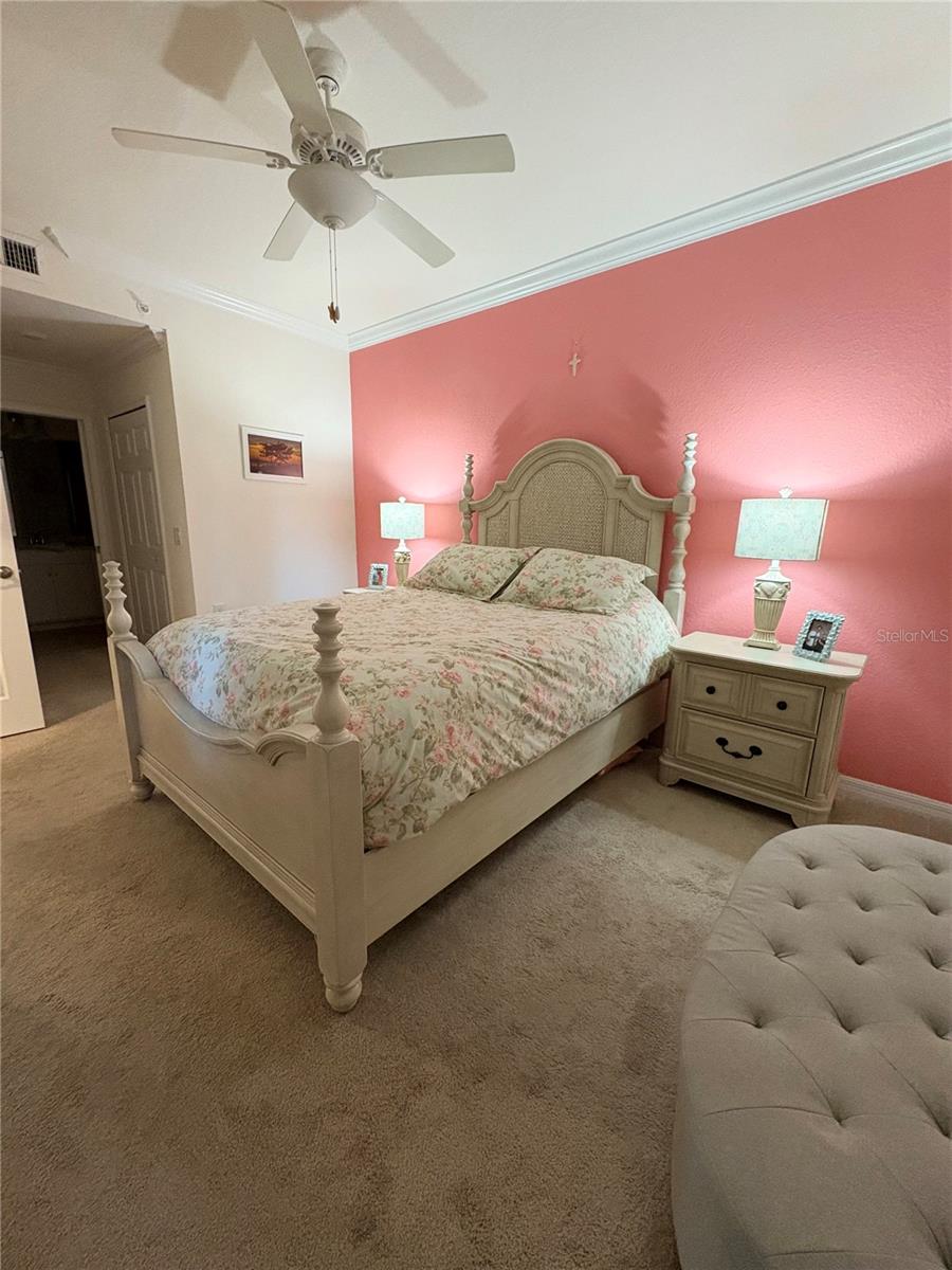 Image 20 of 42 For 17520 Gawthrop Drive 106