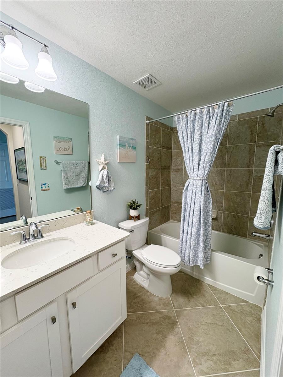 Image 26 of 42 For 17520 Gawthrop Drive 106