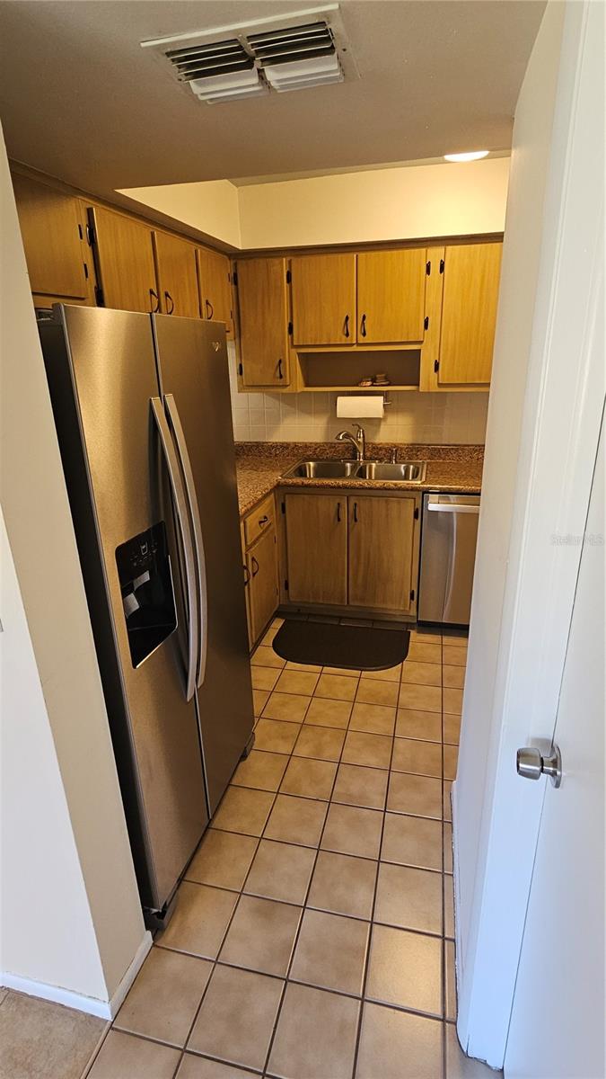Image 11 of 53 For 2943 Lichen Lane B