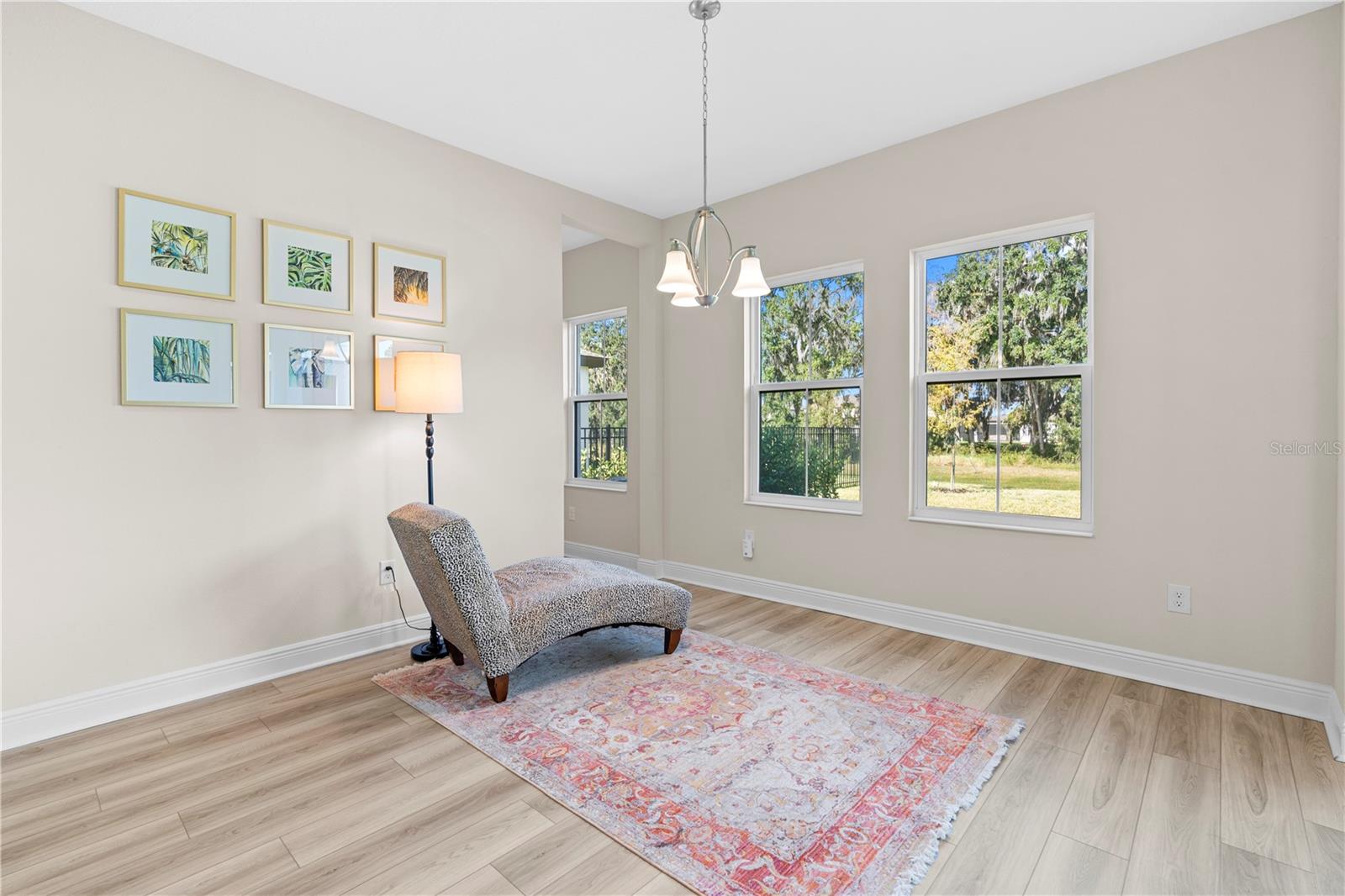 Image 19 of 71 For 14868 Summer Branch Drive