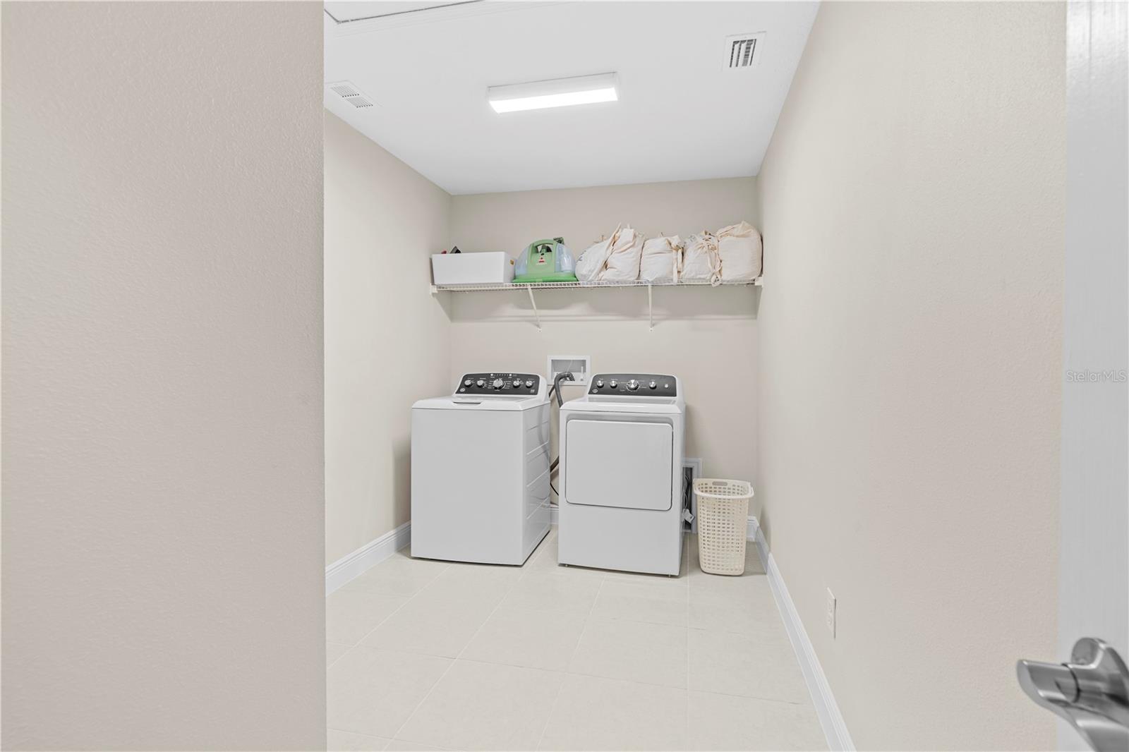 Image 44 of 71 For 14868 Summer Branch Drive